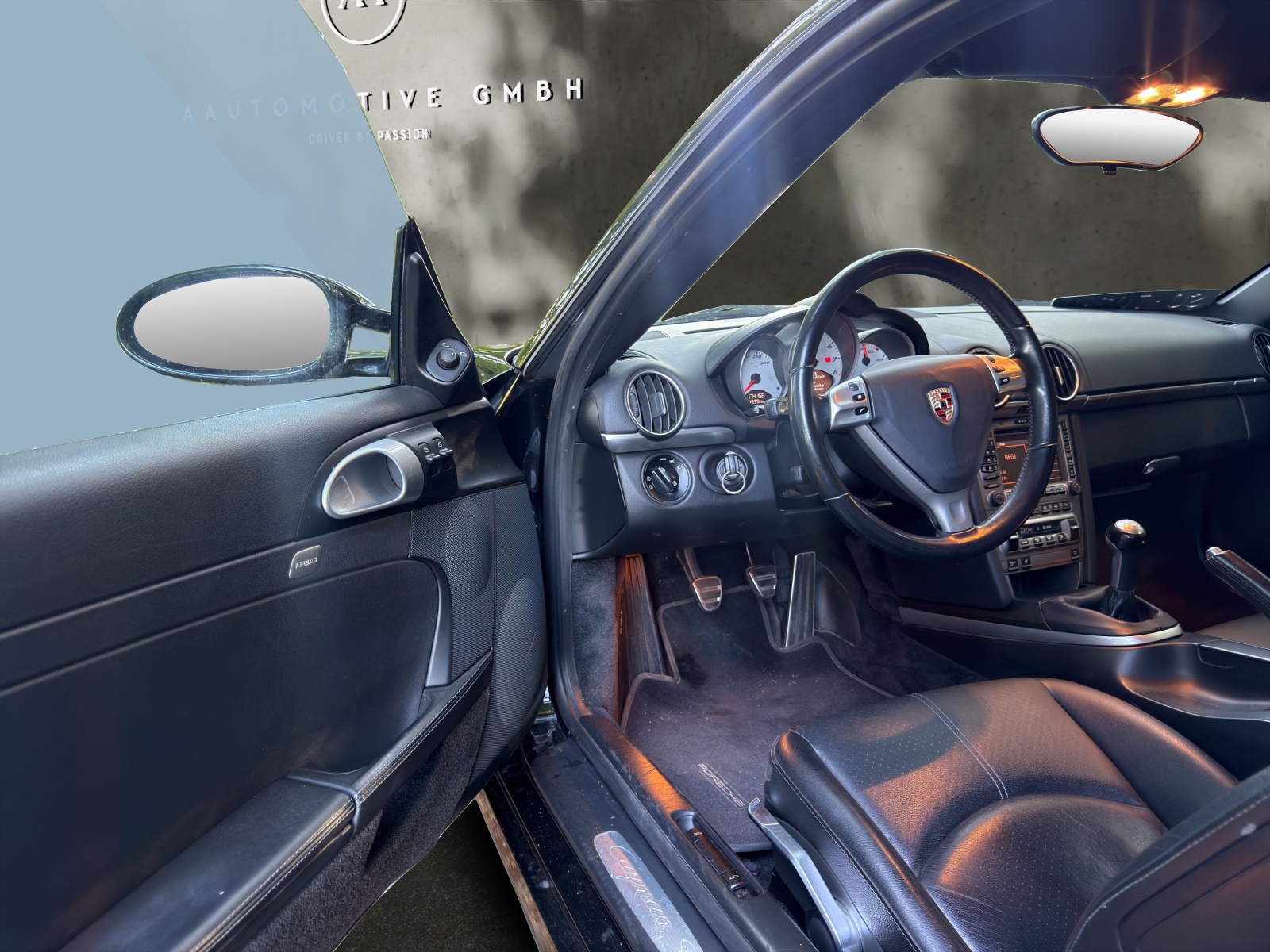 PORSCHE Cayman S-image-14