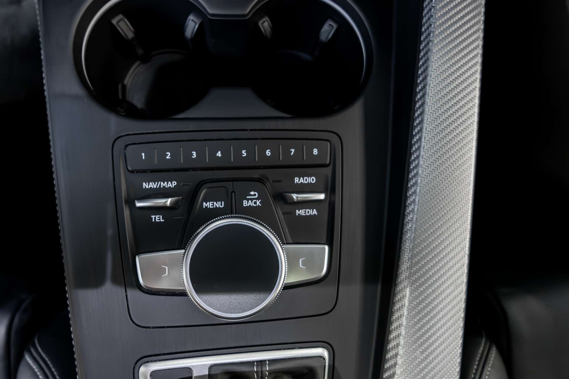 AUDI RS4 Avant 2.9 TFSI quattro tiptronic-image-23