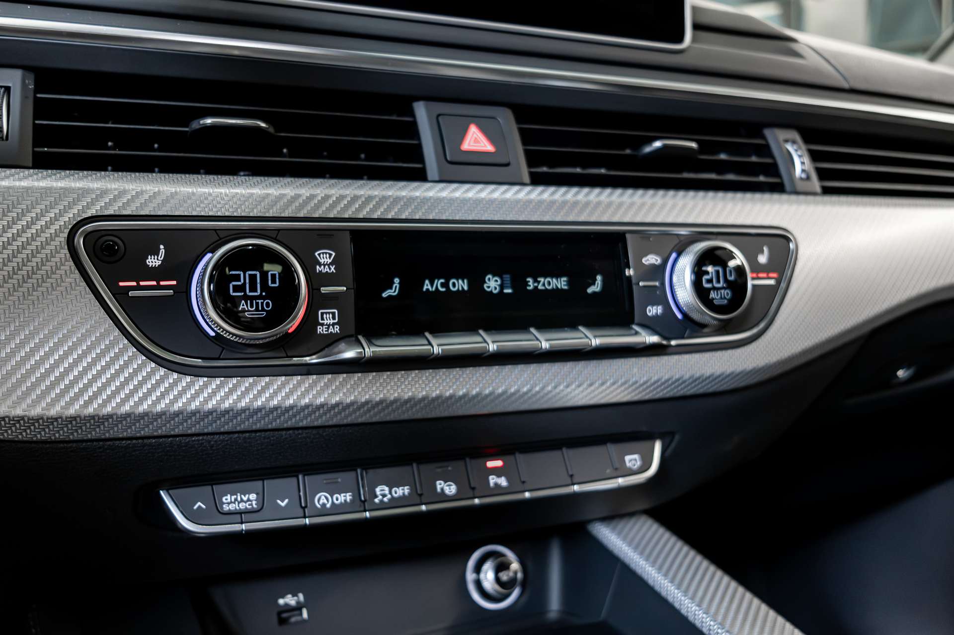AUDI RS4 Avant 2.9 TFSI quattro tiptronic-image-22
