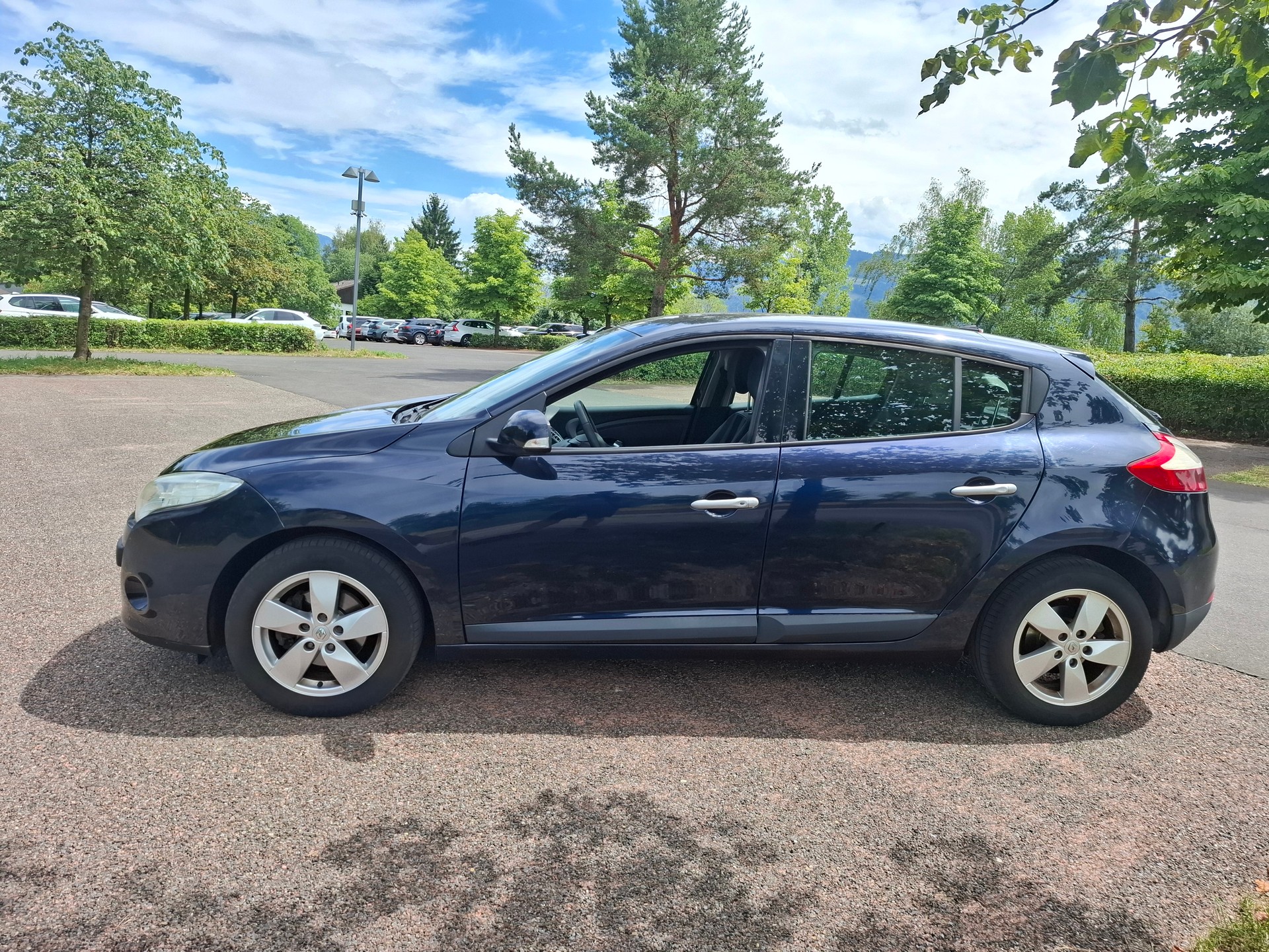 RENAULT Mégane 1.4 16V Turbo Dynamique-image-3