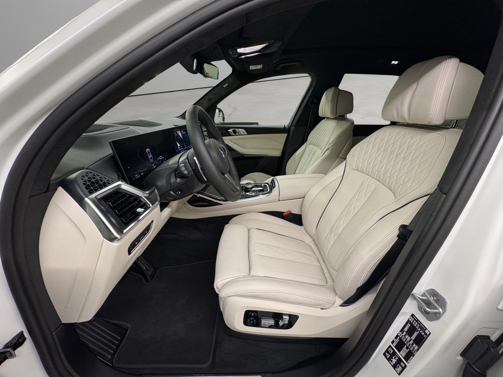 BMW X7 40d xDrive-image-10