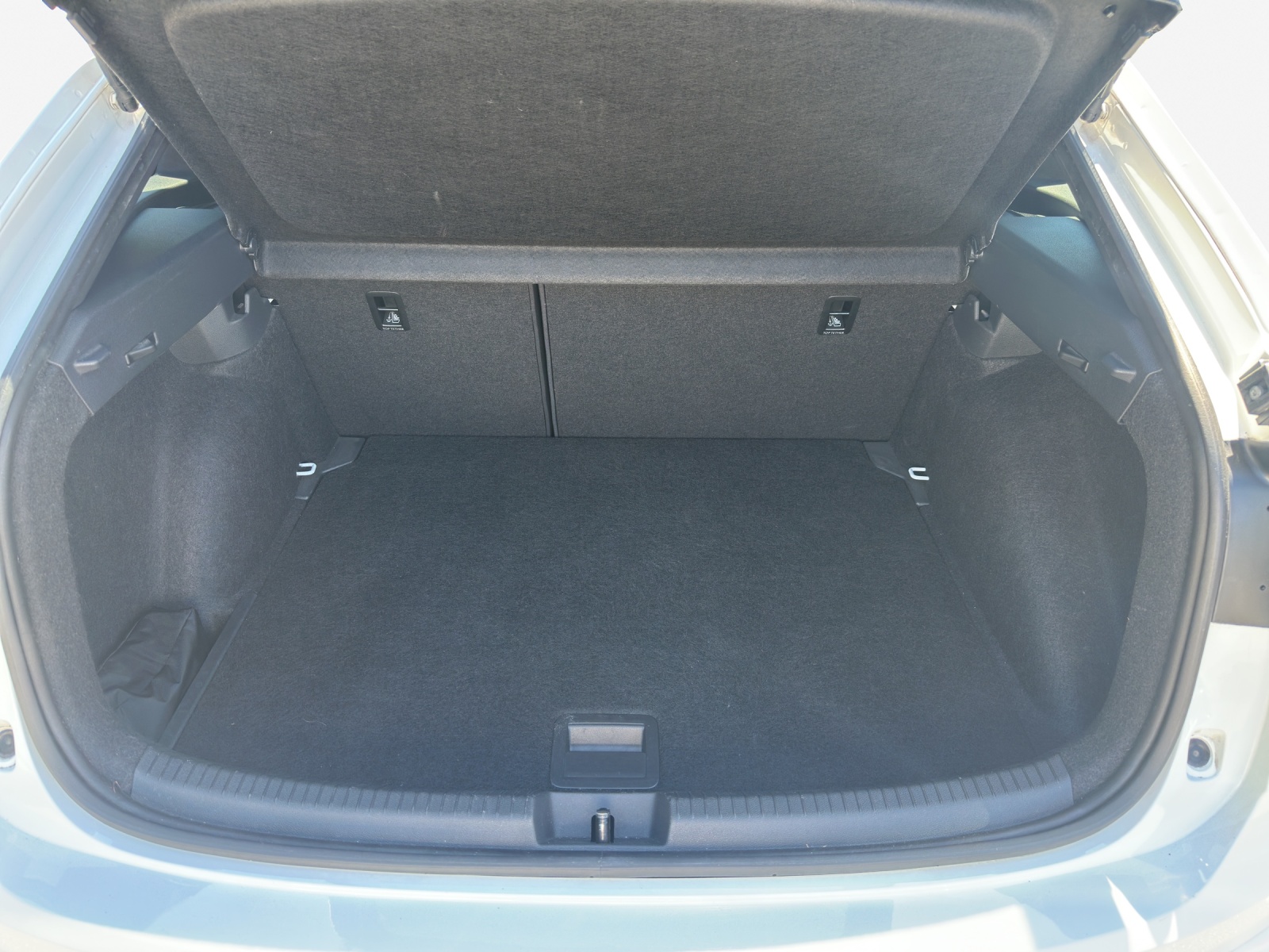 VW Taigo 1.5 TSI R-Line DSG-image-12
