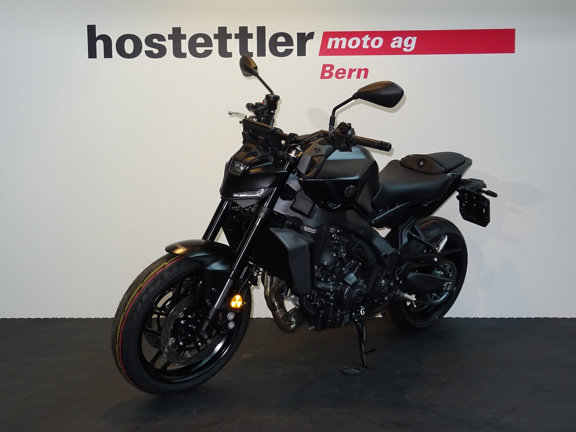 YAMAHA MT-09 Y-AMT 35 kW-showroom-element-3
