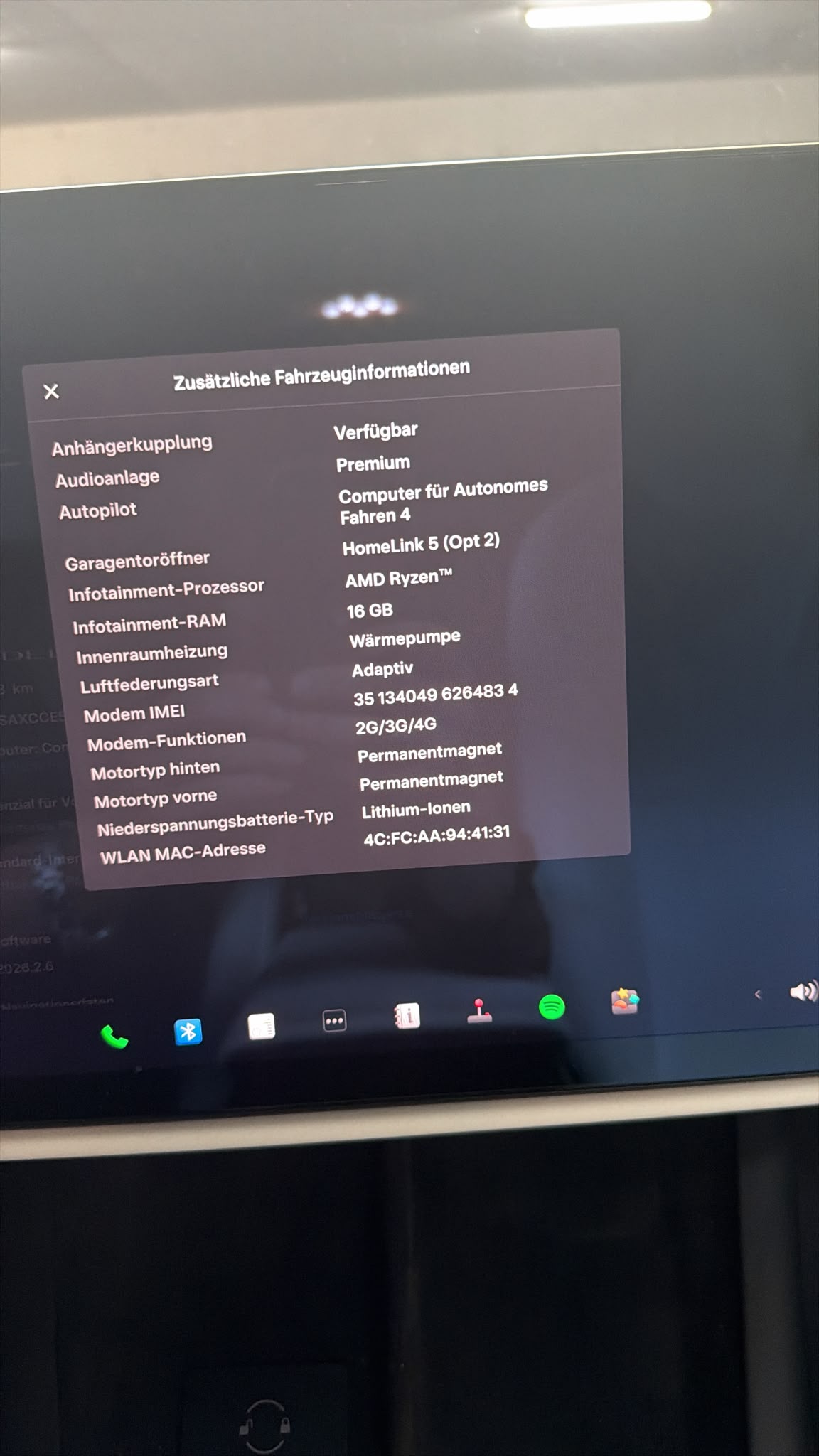 TESLA Palladium AWD 685PS FSD Paket Top gepflegt!-image-9