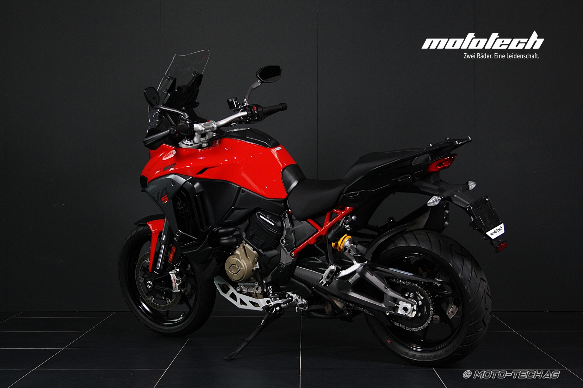 DUCATI Multistrada V4 S Radar-showroom-element-3