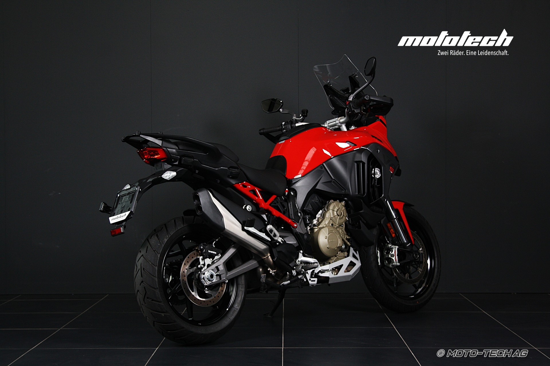 DUCATI Multistrada V4 S Radar-showroom-element-2