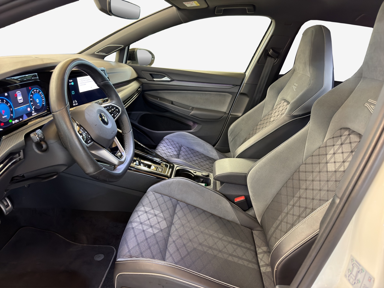 VW Golf 2.0 TSI R-Line DSG 4 Motion-image-7