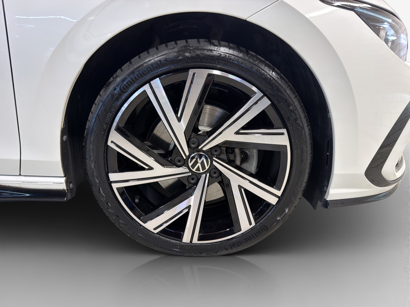 VW Golf 2.0 TSI R-Line DSG 4 Motion-image-14