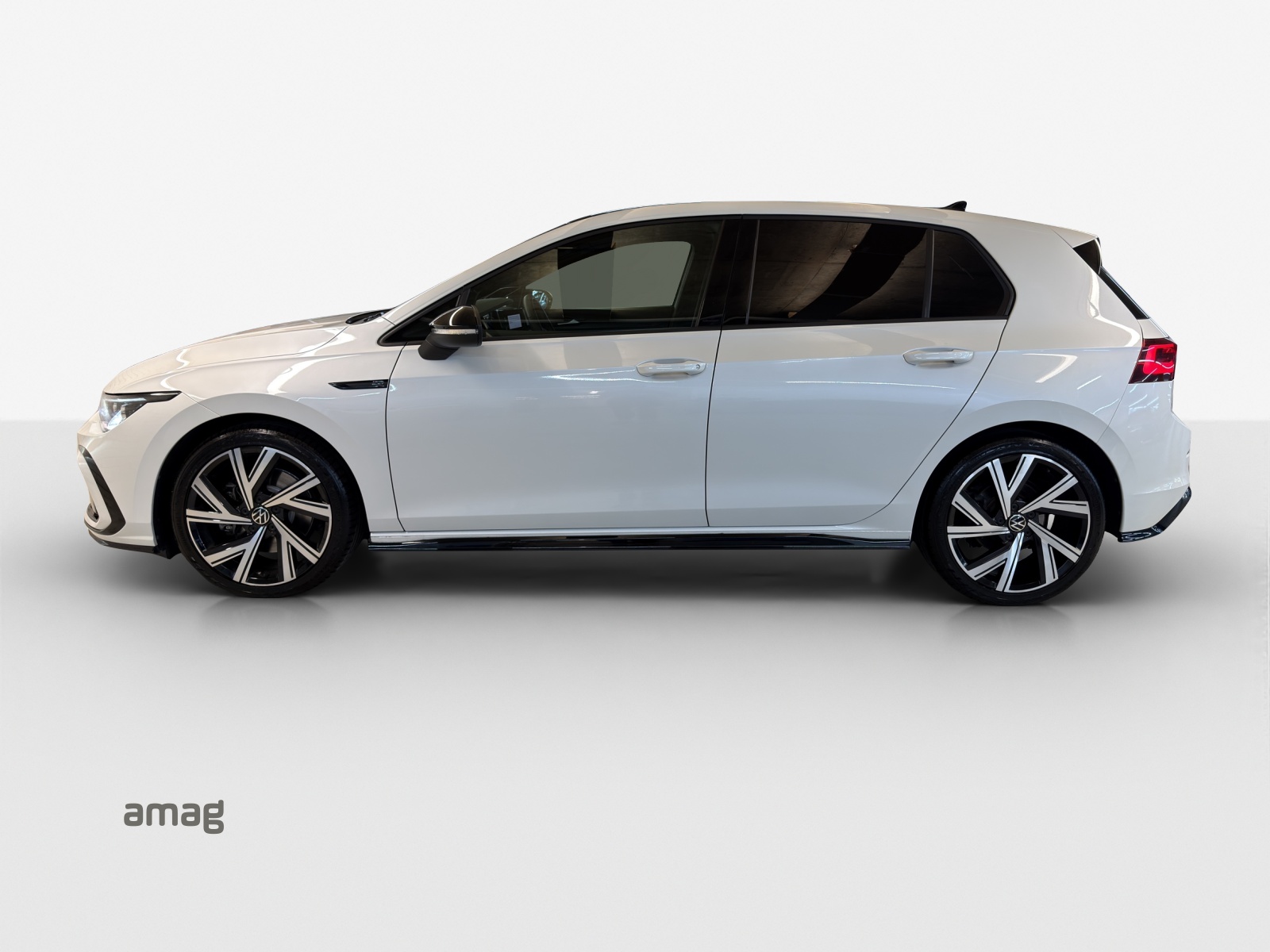 VW Golf 2.0 TSI R-Line DSG 4 Motion-image-1
