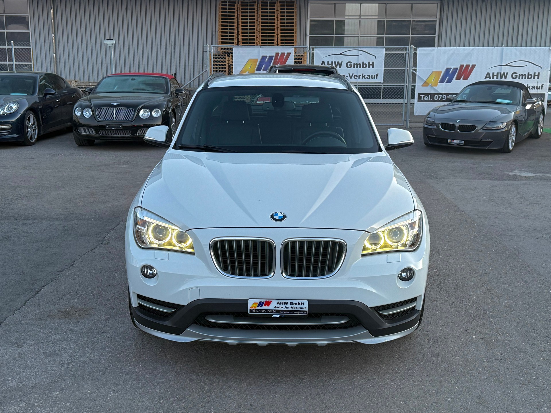 BMW X1 xDrive 25d xLine Steptronic / Frisch ab MFK & Service / 1 Jahr Garantie / 1.Hand / 8-fach bereift-image-1