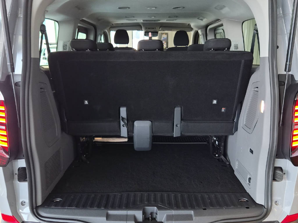 VW Caravelle 3100 2.0 TDI 150 Basis-image-4