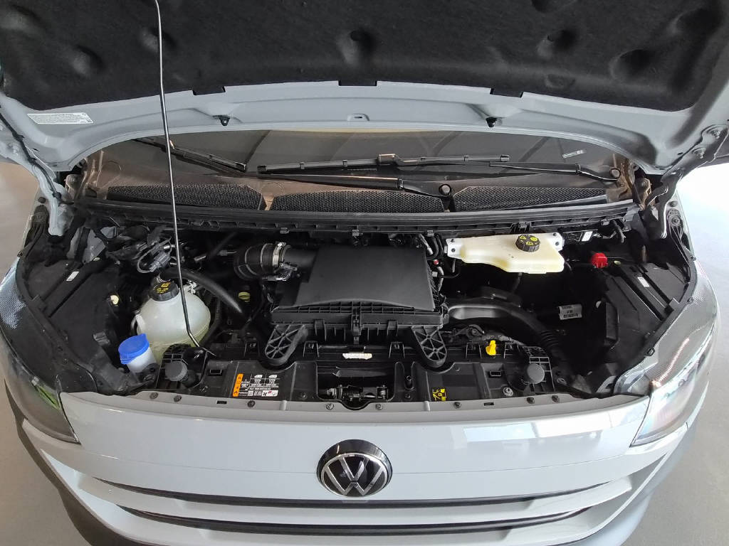 VW Caravelle 3100 2.0 TDI 150 Basis-image-12