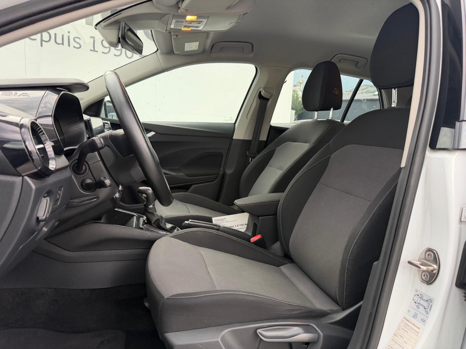 SKODA Fabia 1.0 TSI Ambition DSG-image-6