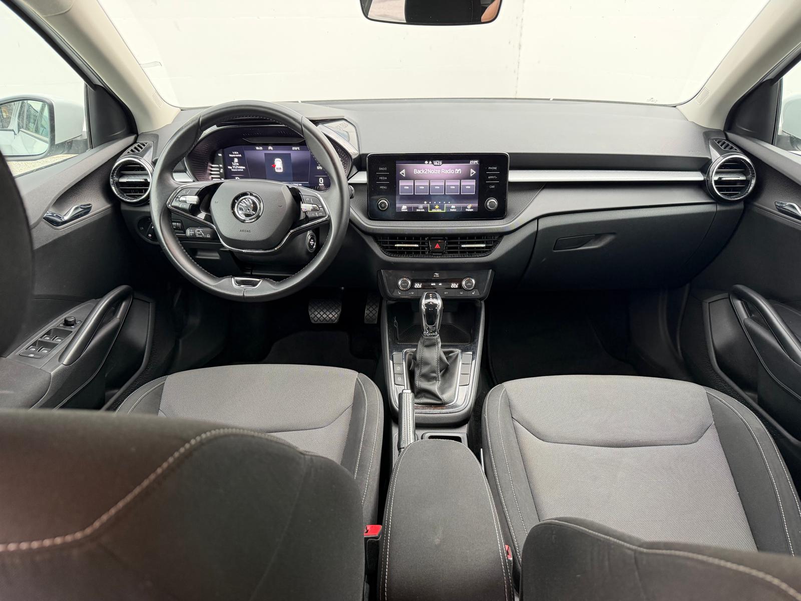 SKODA Fabia 1.0 TSI Ambition DSG-image-7