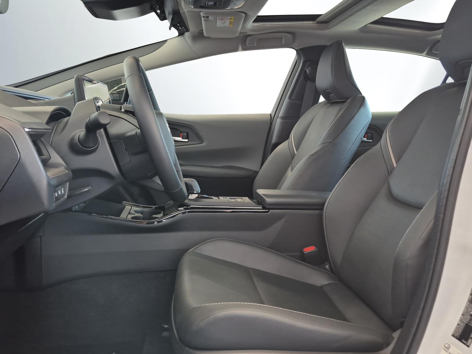 TOYOTA Prius 2.0 Plug-In-Hybrid Premium-image-4
