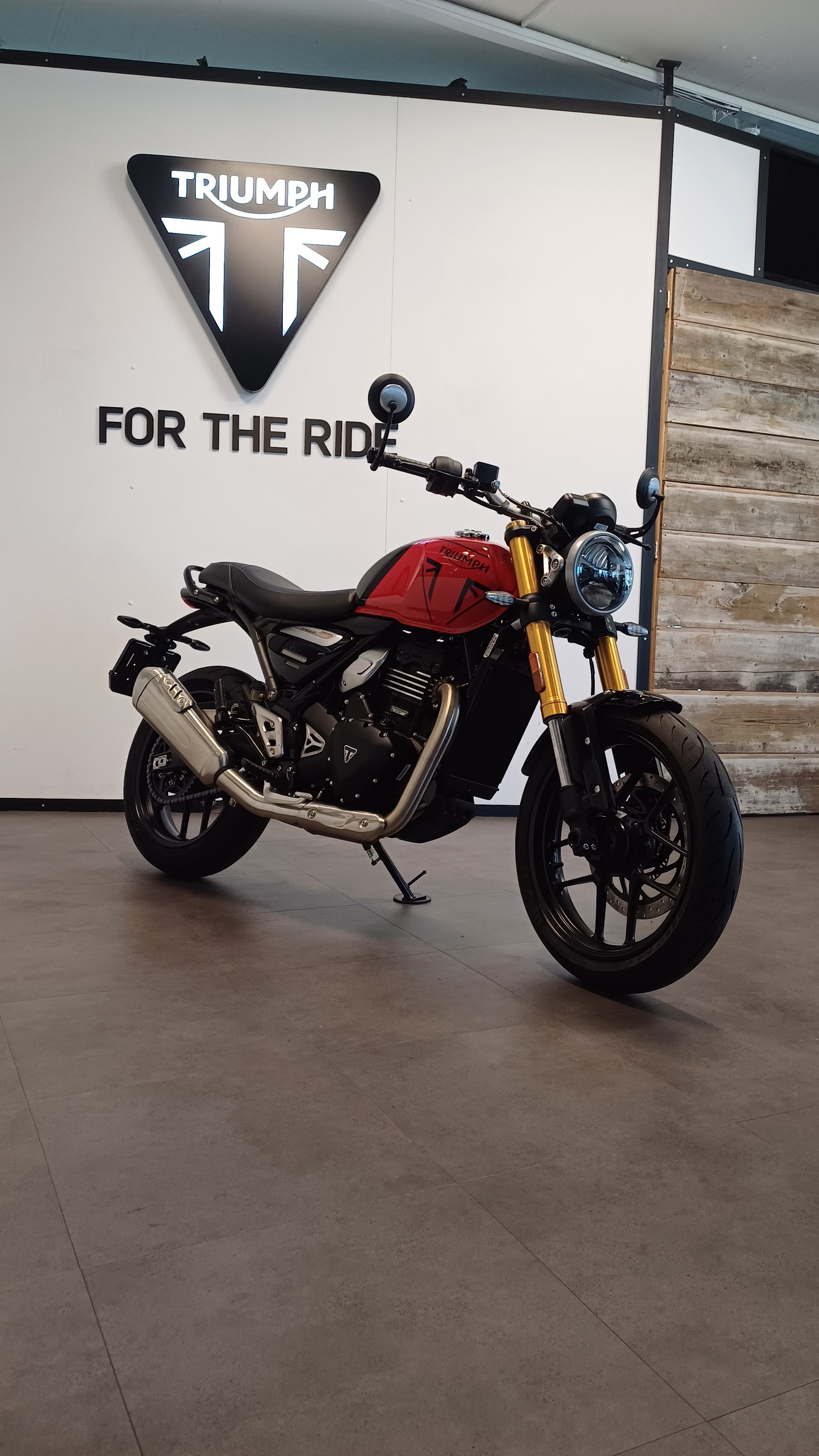 TRIUMPH Speed 400-image-3