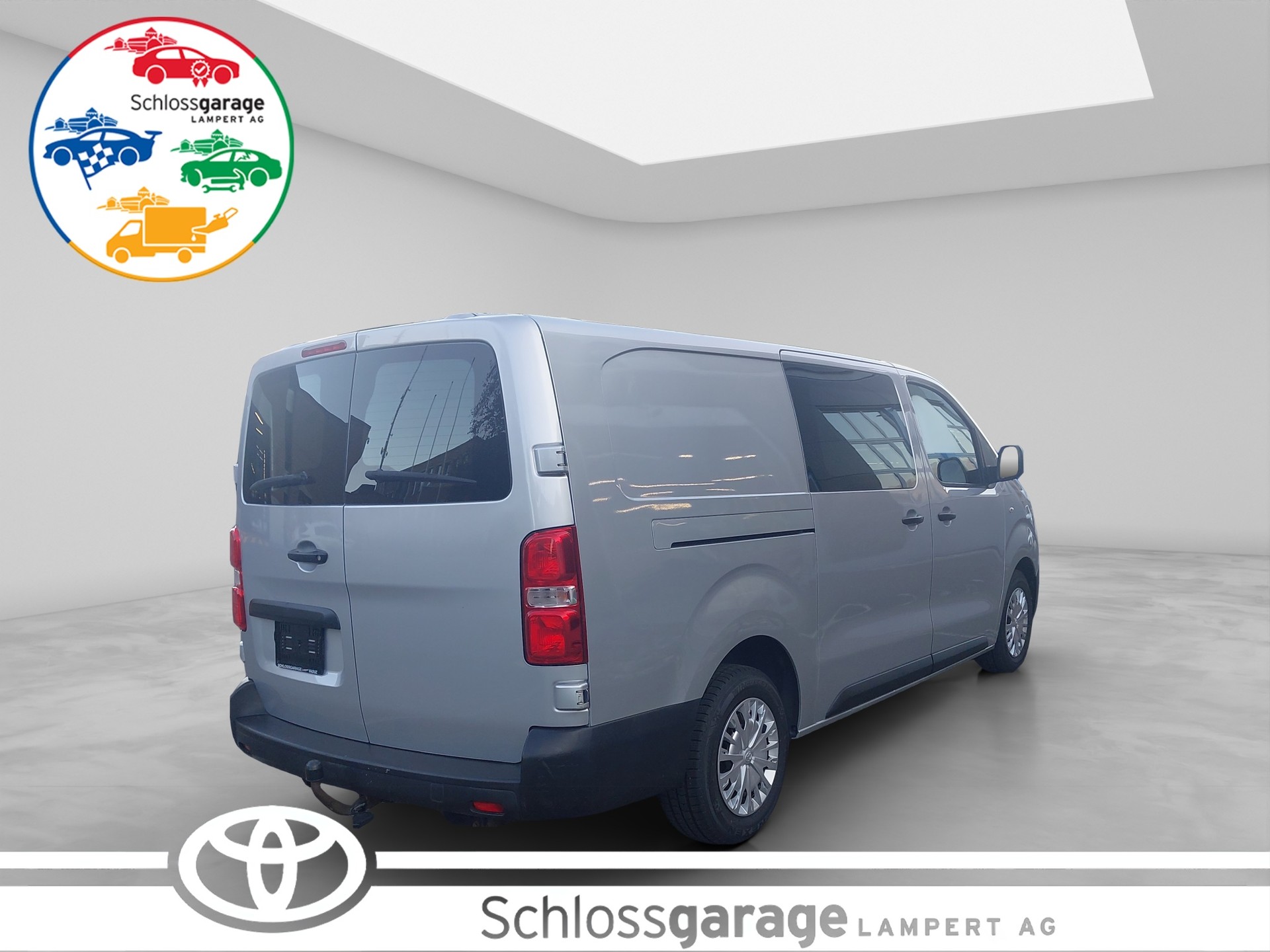 TOYOTA PROACE Van L2 2.0 D Terra 4x4-image-5