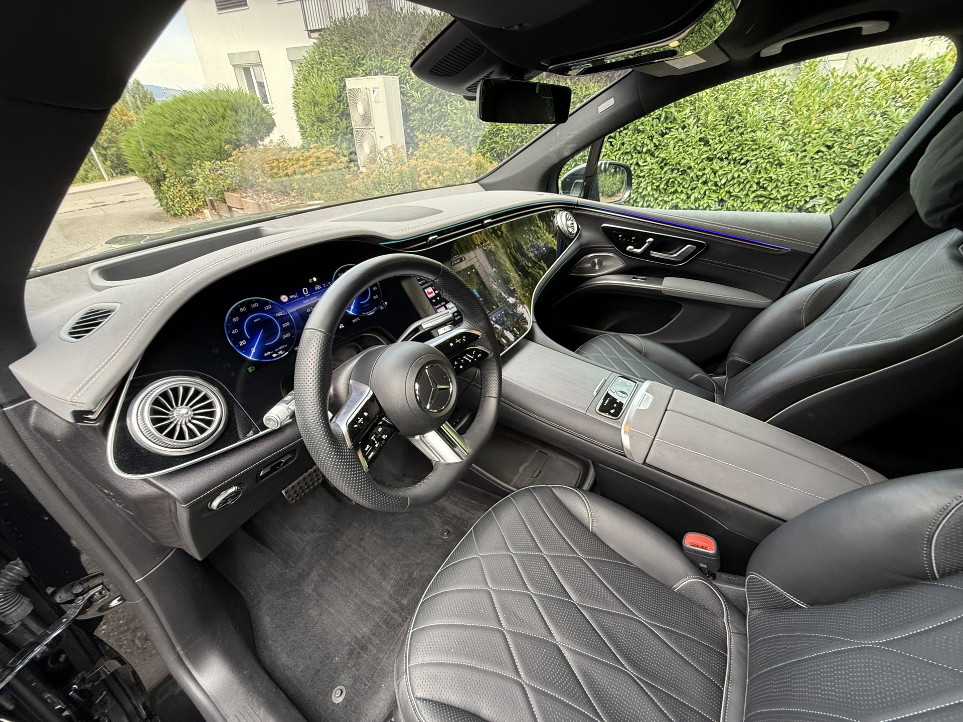 MERCEDES-BENZ EQS 580 Release Edition AMG 4MATIC-image-2
