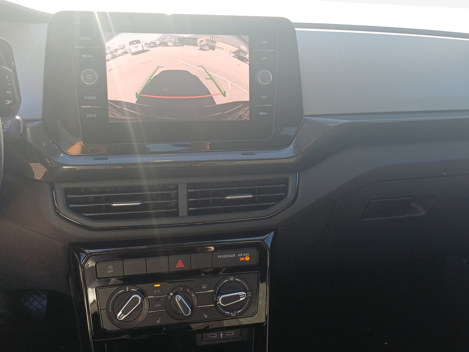 VW T-Cross UNITED 1.0TSI 115PS-image-10