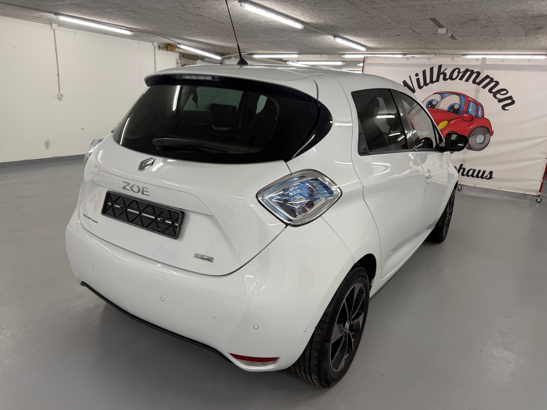 RENAULT Zoe FP Intens Q90 mit Schnelladung (incl. Battery)-image-7