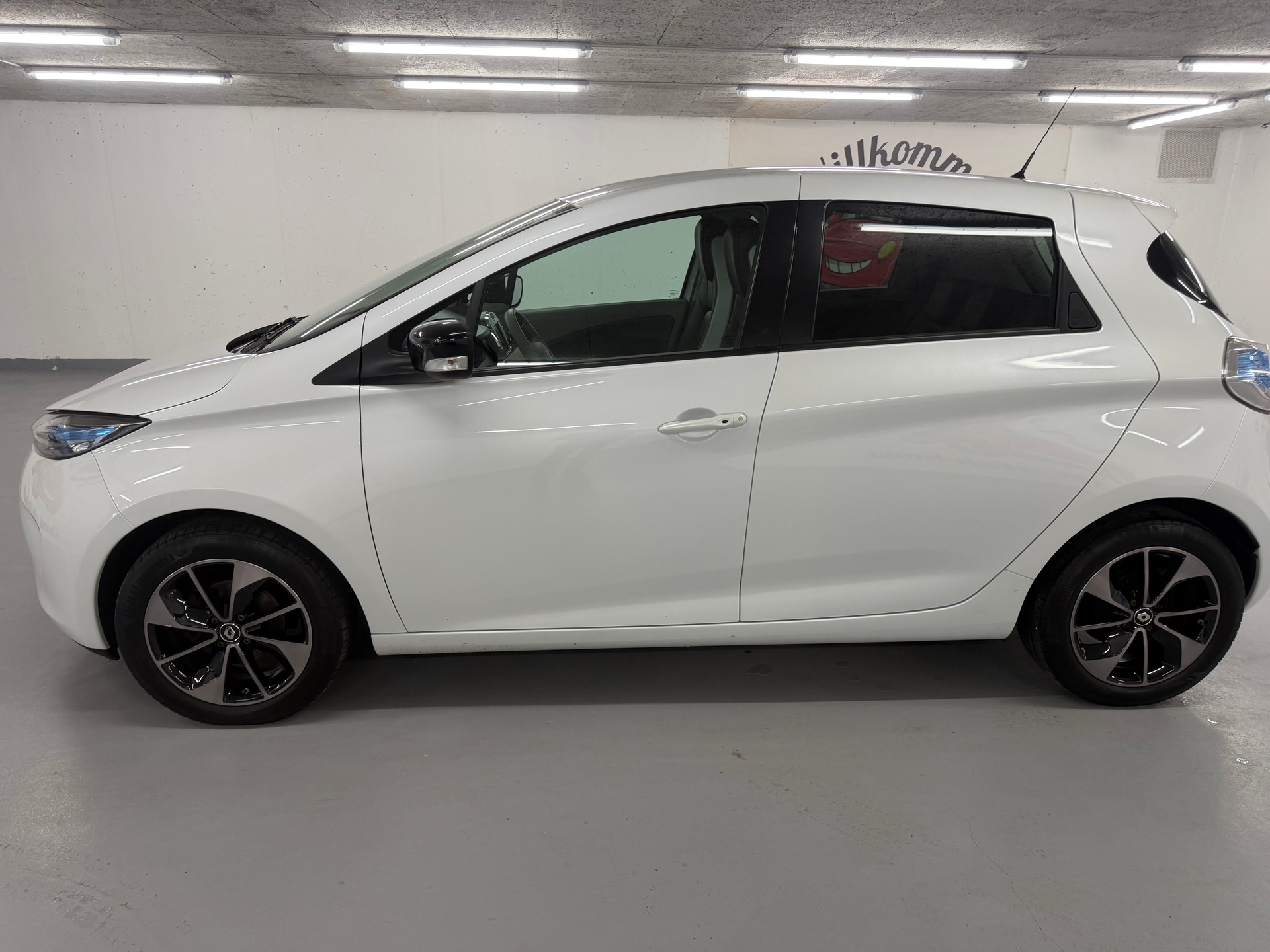 RENAULT Zoe FP Intens Q90 mit Schnelladung (incl. Battery)-image-4