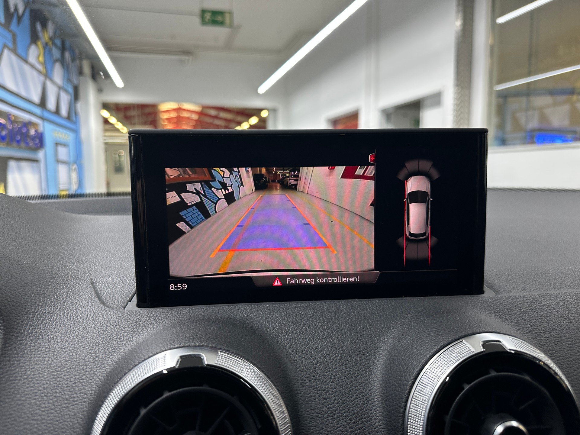 AUDI Q2 35 TFSI S line S-tronic-image-11