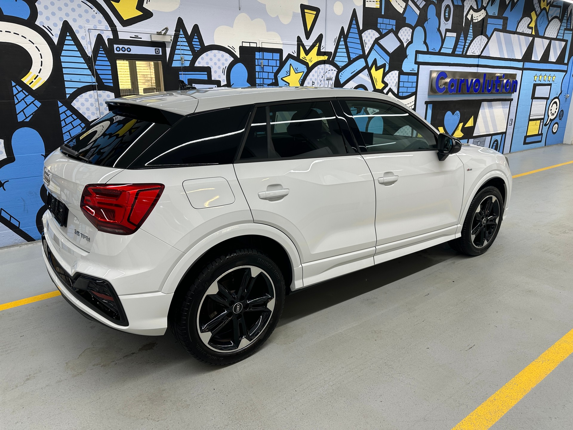 AUDI Q2 35 TFSI S line S-tronic-image-3