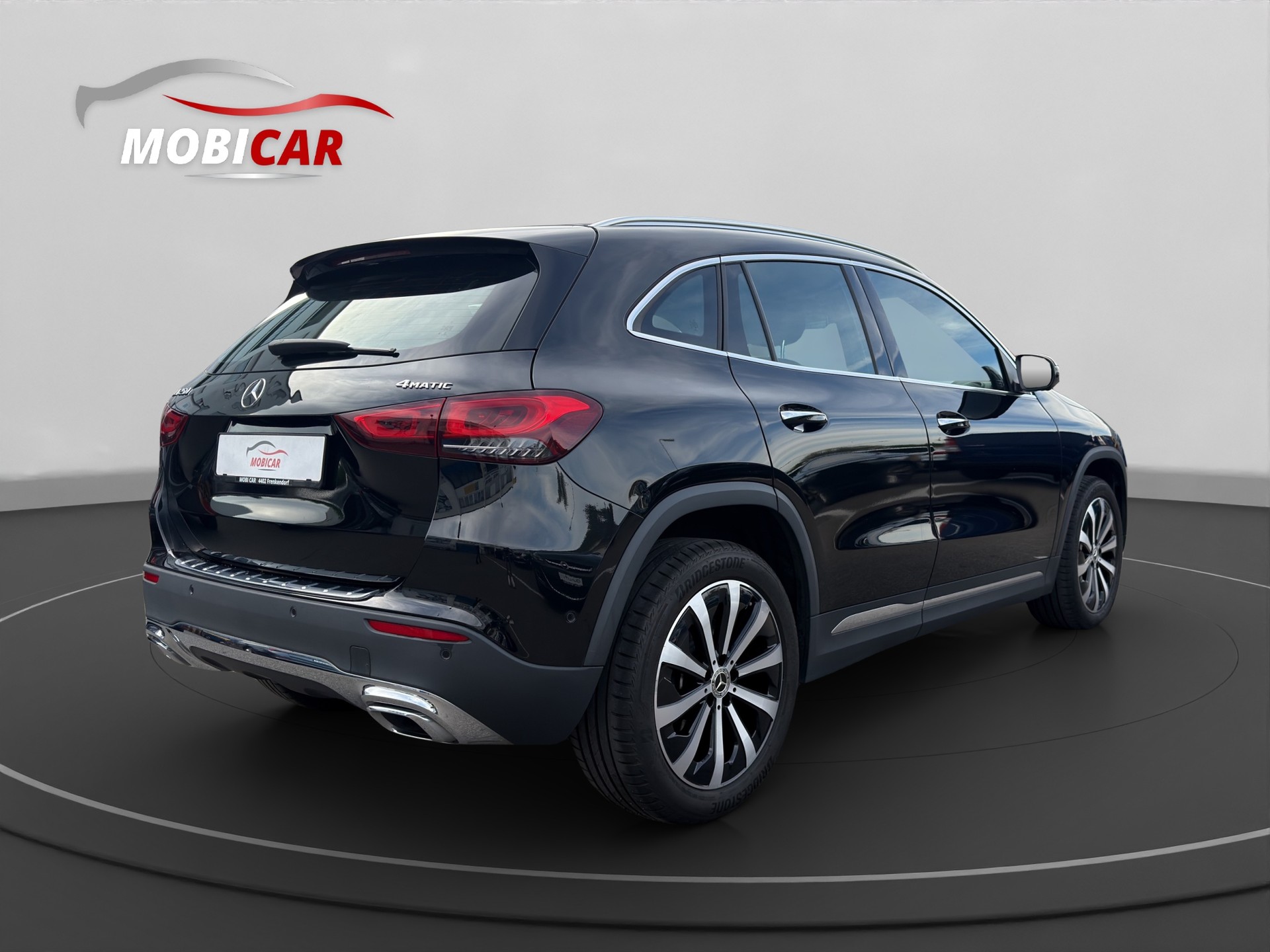 MERCEDES-BENZ GLA 250 4Matic Progressive 8G-DCT-image-3