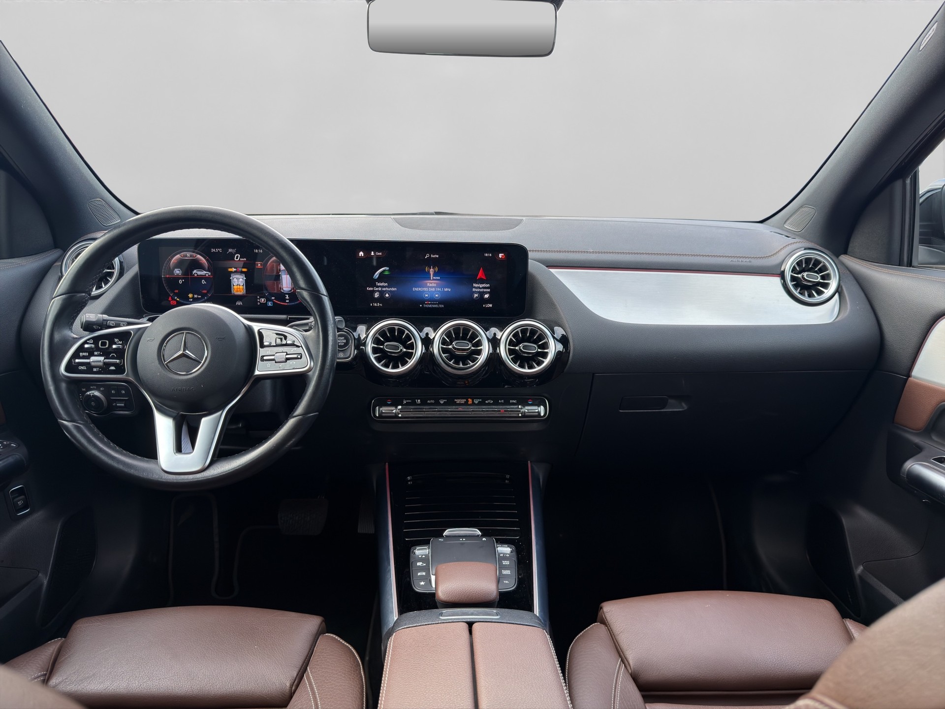 MERCEDES-BENZ GLA 250 4Matic Progressive 8G-DCT-image-9