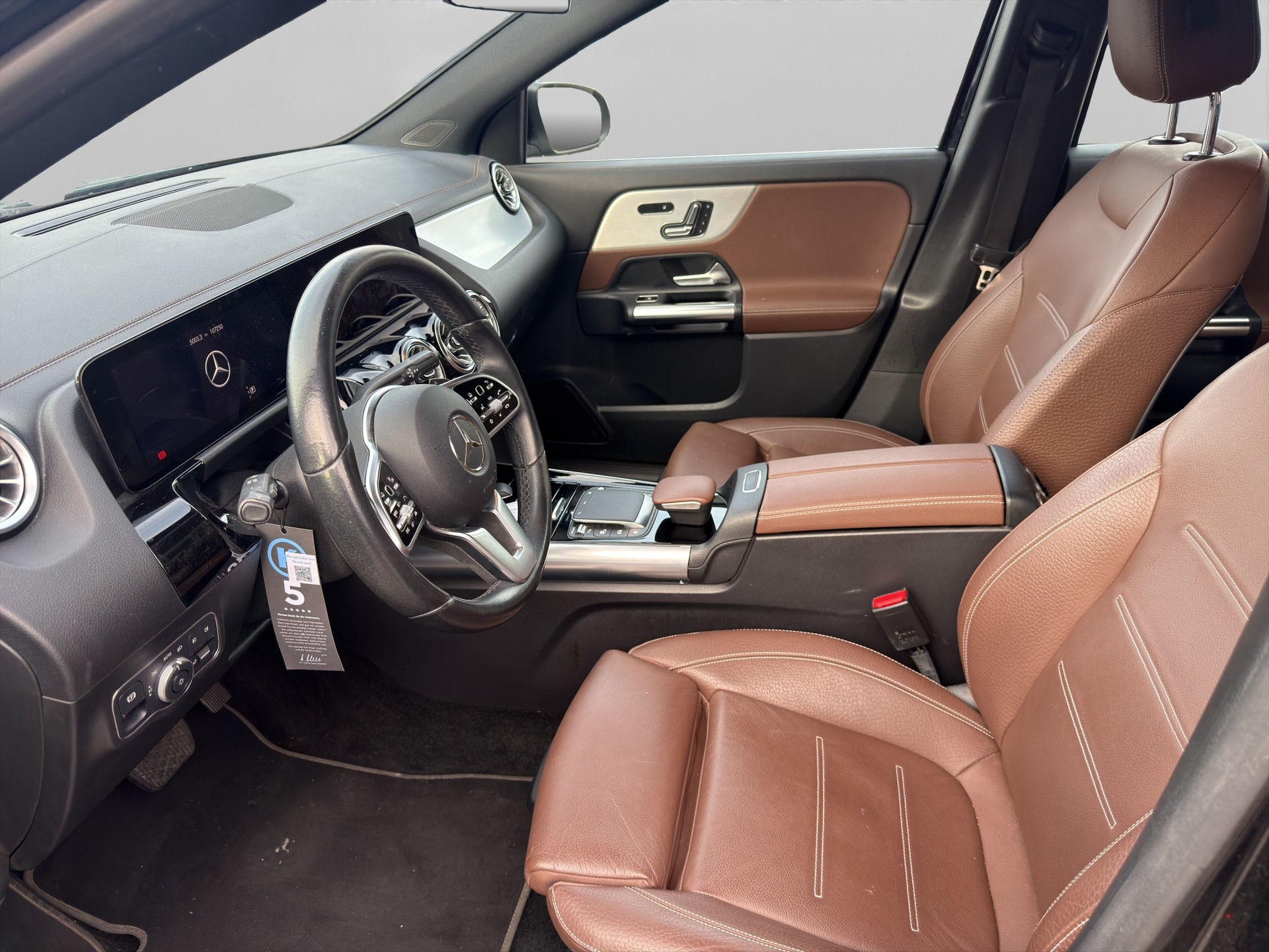 MERCEDES-BENZ GLA 250 4Matic Progressive 8G-DCT-image-8
