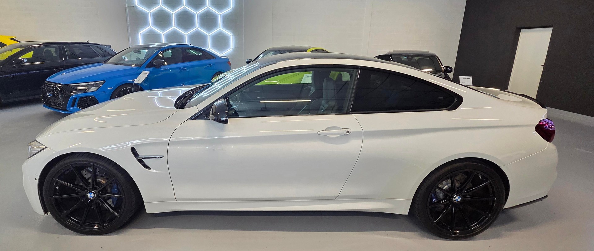 BMW M4 Coupé DKG-image-1