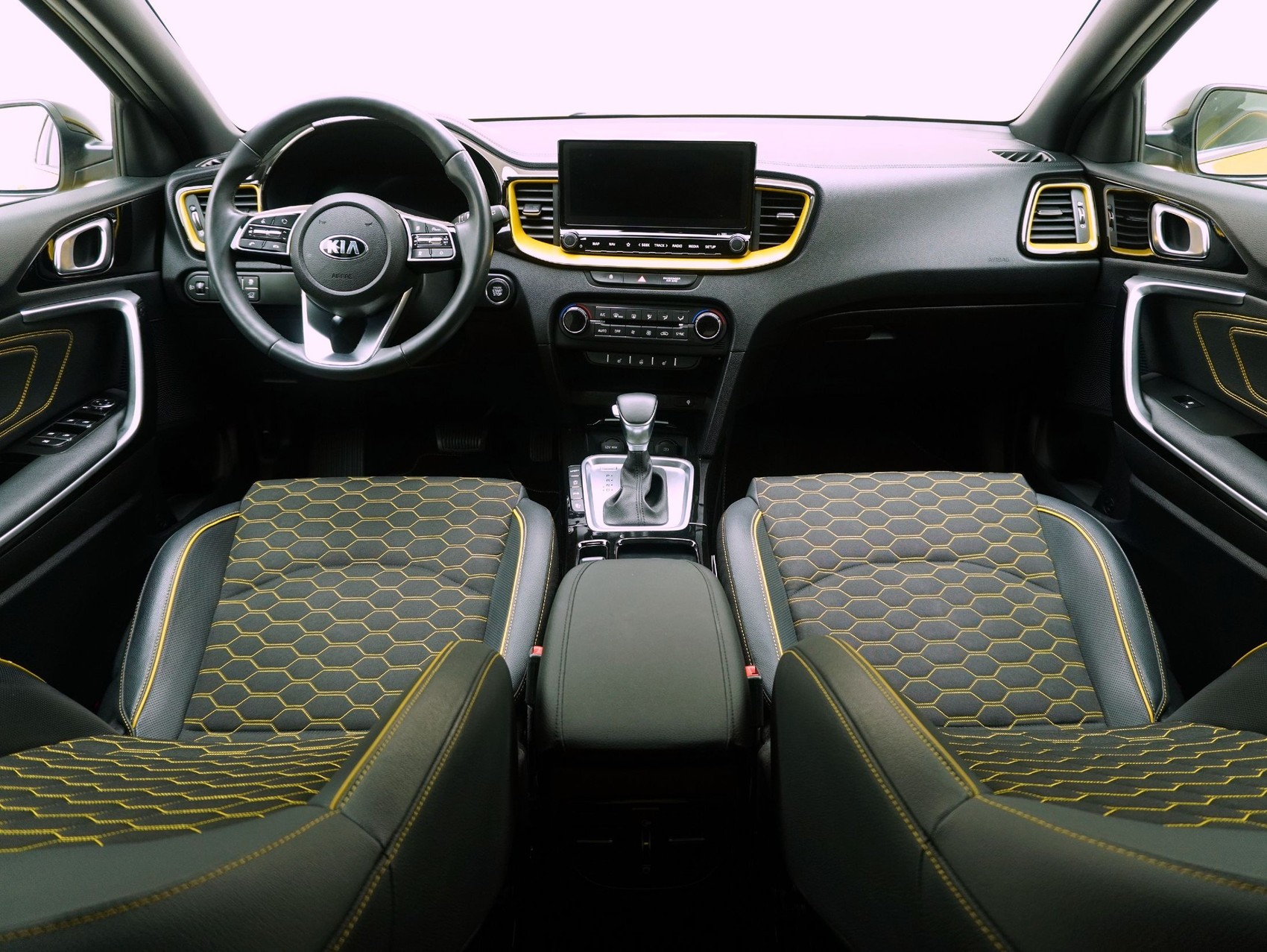 KIA Xceed 1.4 T-GDi Style-image-13