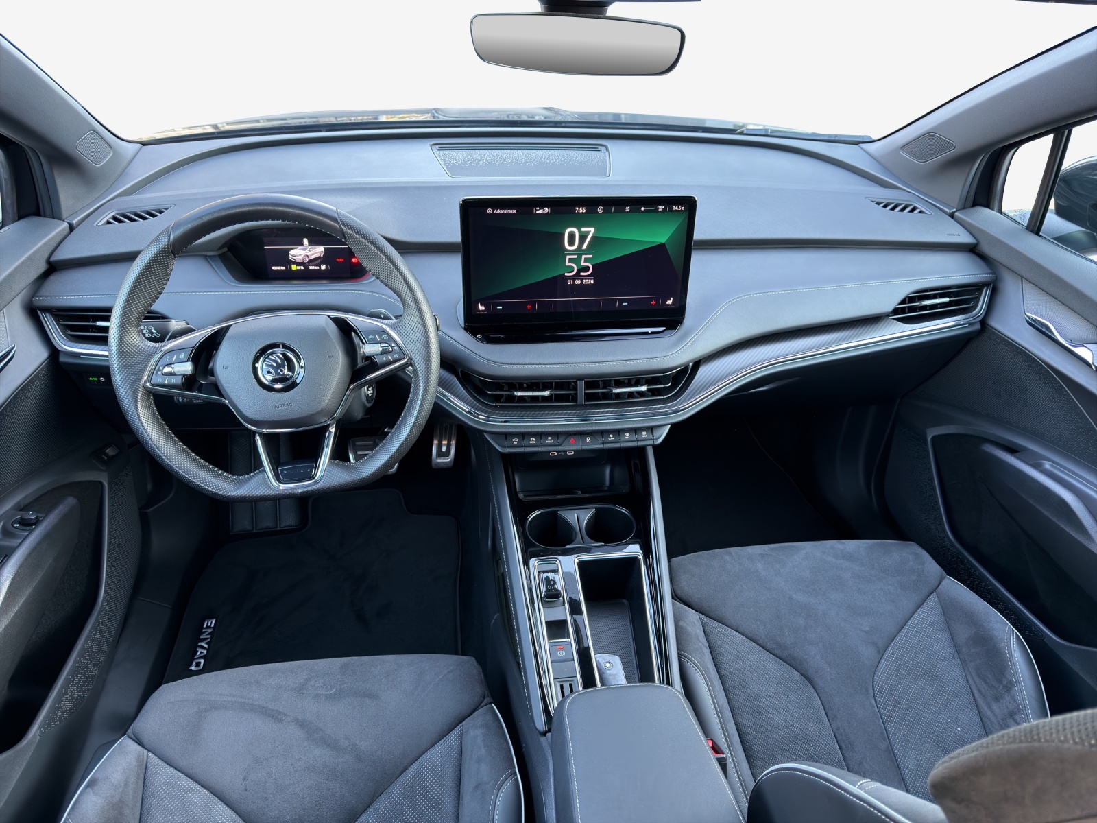 SKODA Enyaq iV 80 SportLine Ultra-image-8