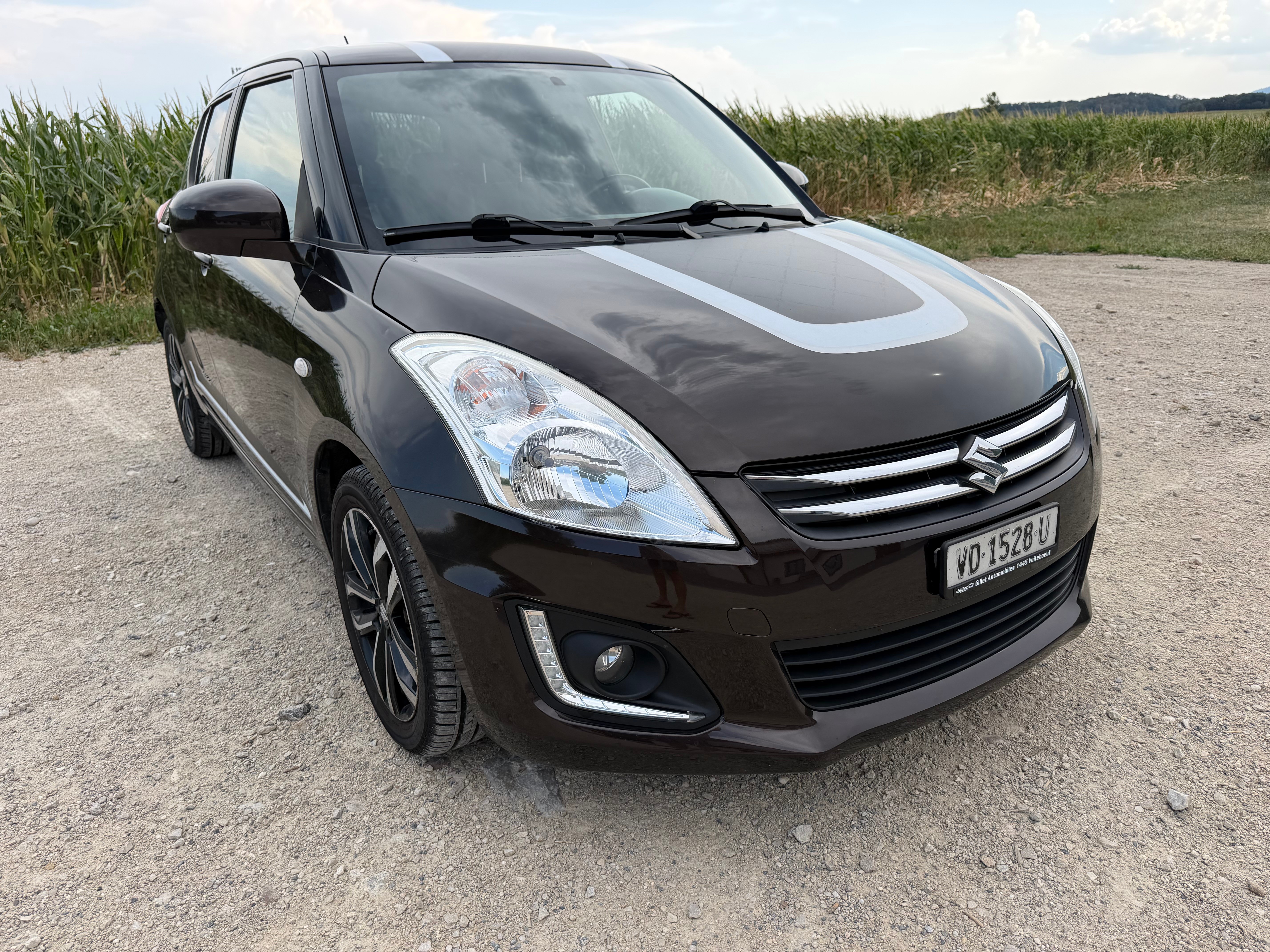 Car photo