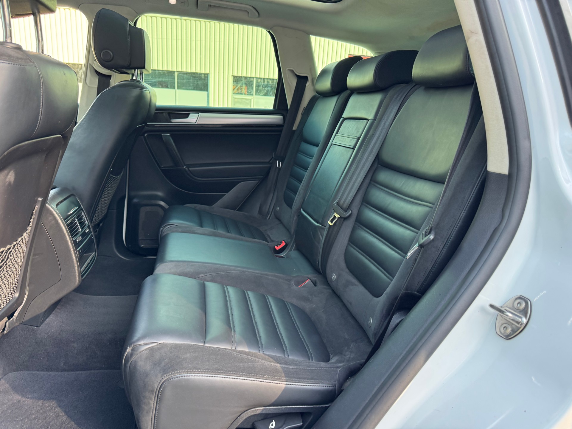 VW Touareg 3.0 TDI BMT Terrain Tech Tiptronic-image-9
