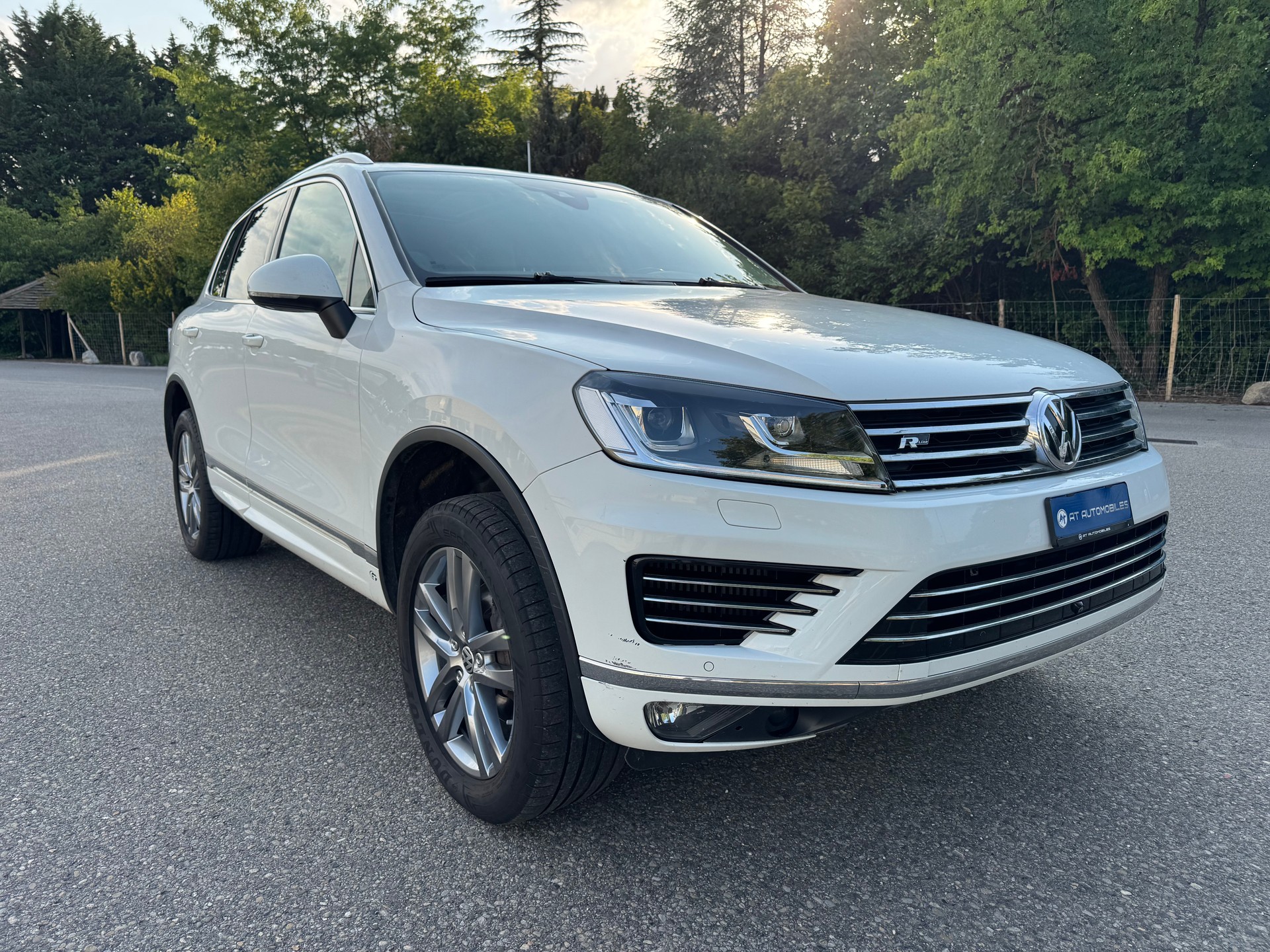 VW Touareg 3.0 TDI BMT Terrain Tech Tiptronic-image-3