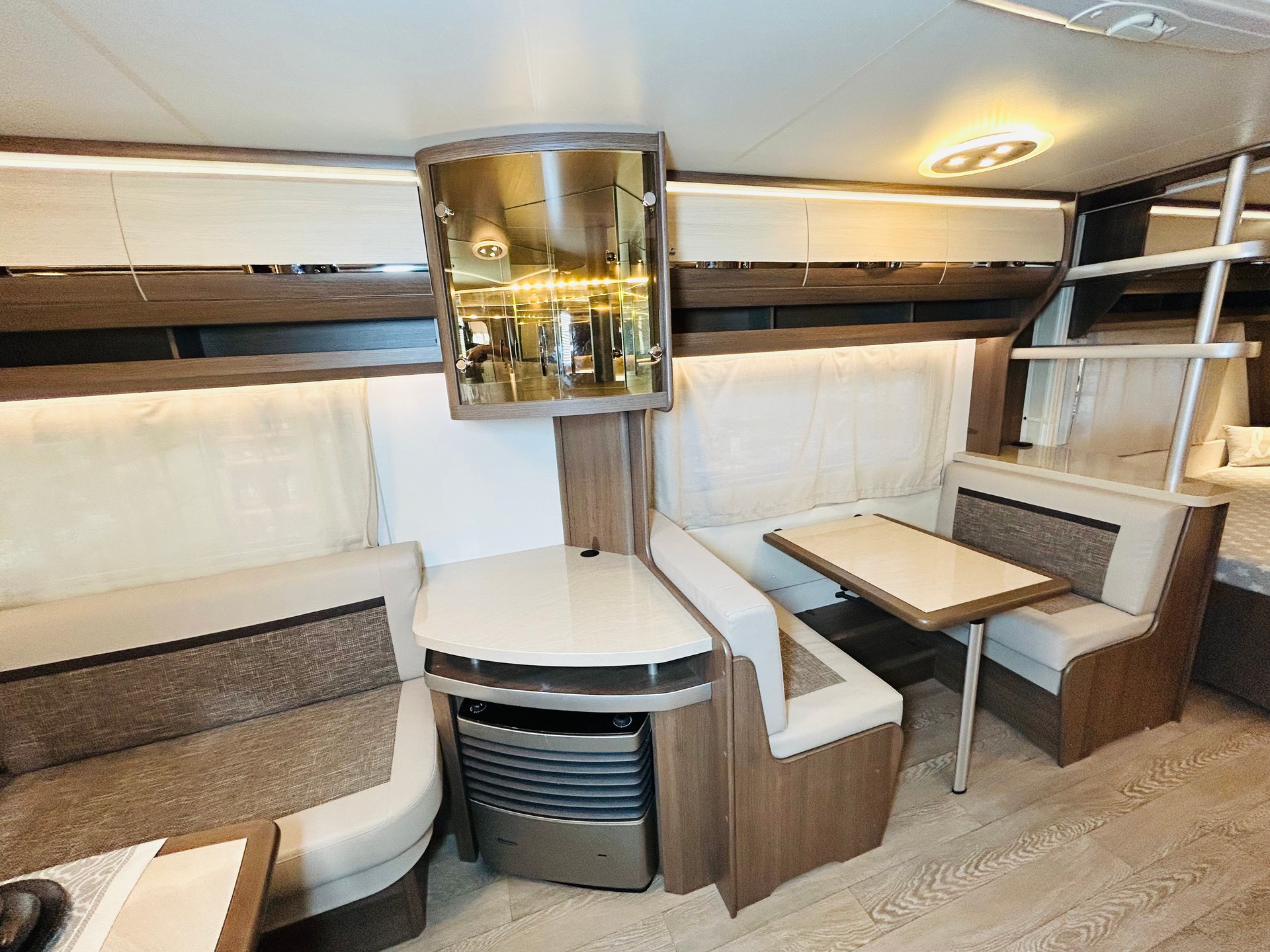 HOBBY Prestige 650 UMFe-image-9
