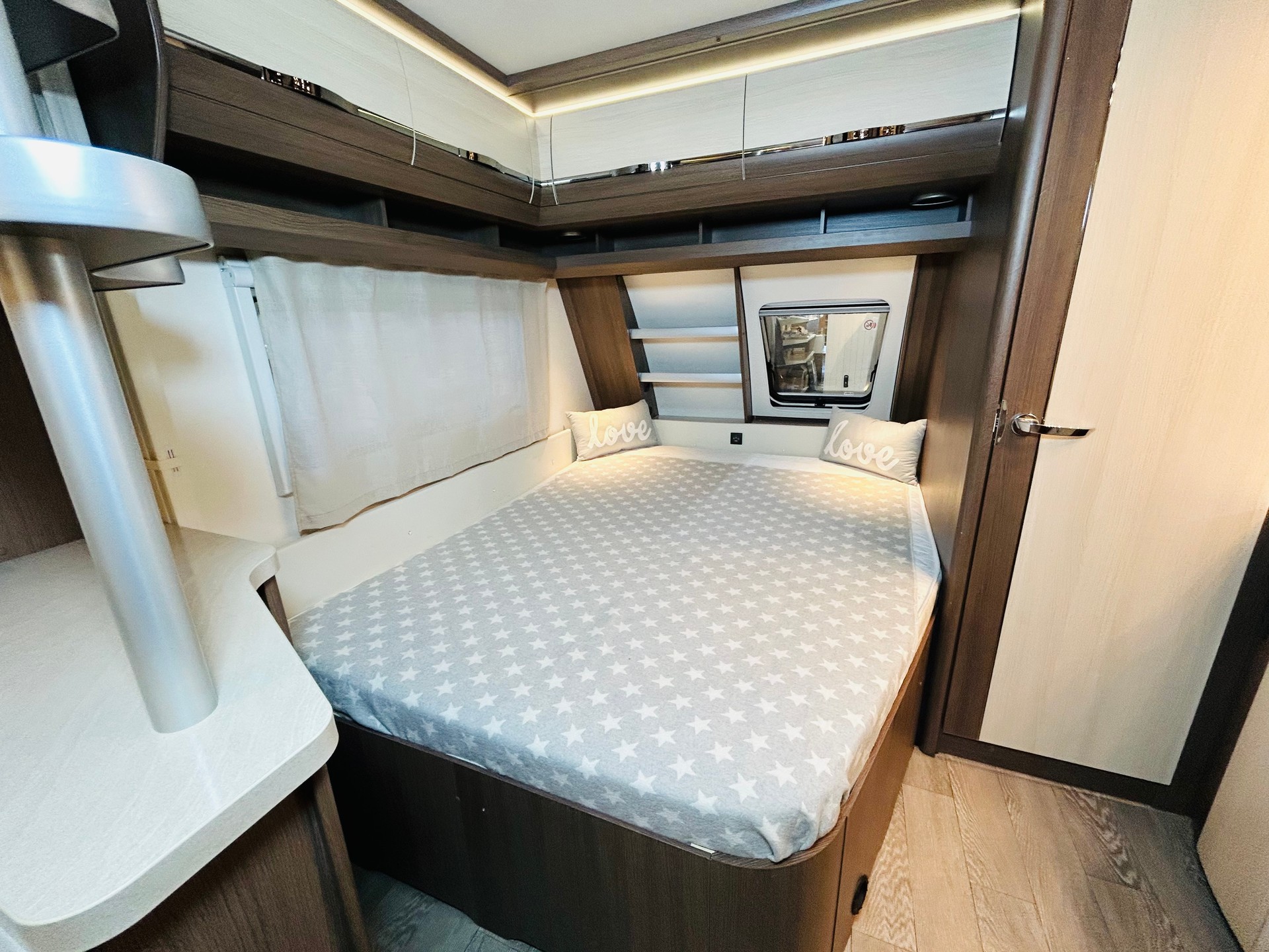HOBBY Prestige 650 UMFe-image-14