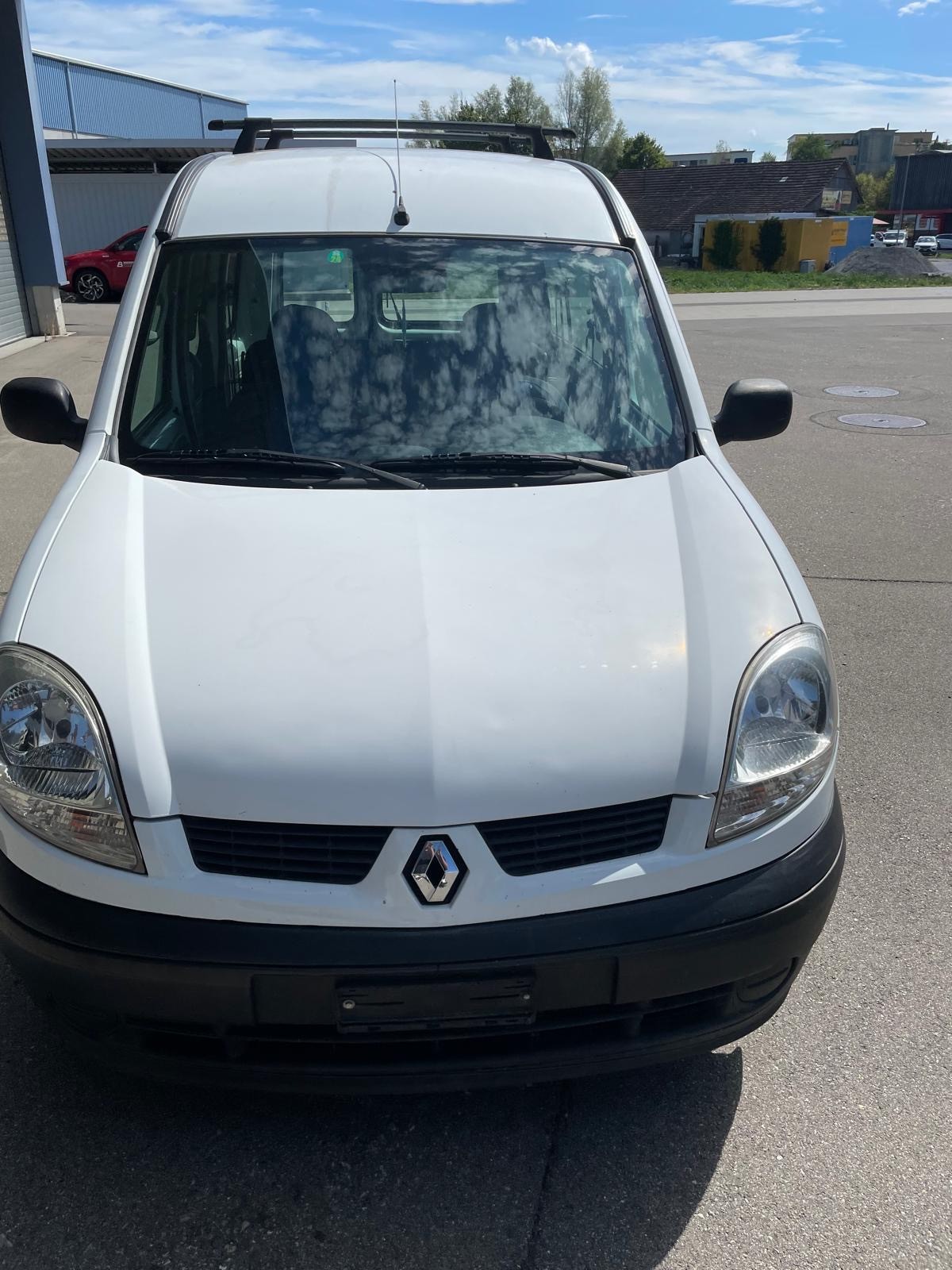RENAULT Kangoo 1.6 16V Privilège-image-0
