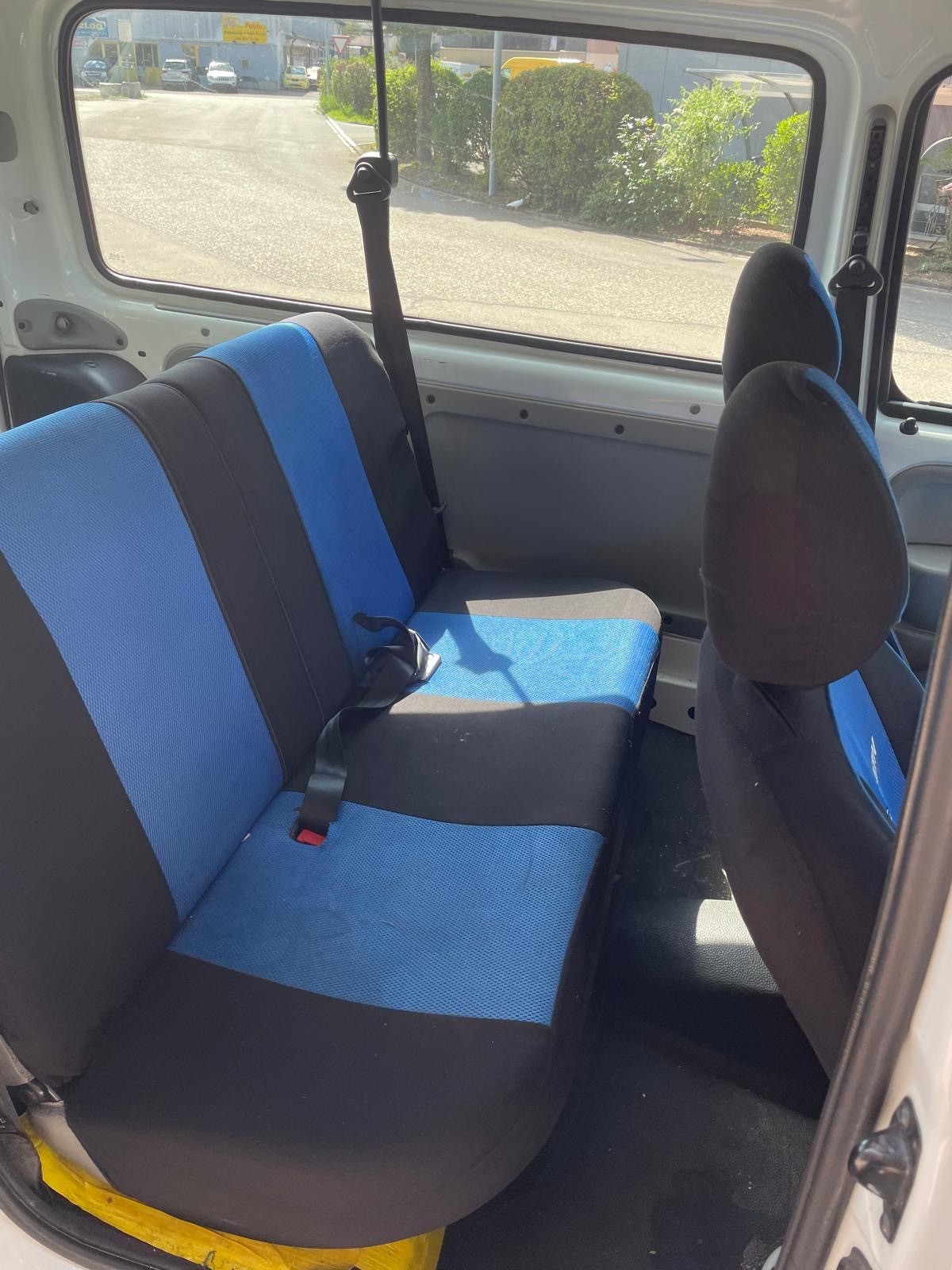 RENAULT Kangoo 1.6 16V Privilège-image-6