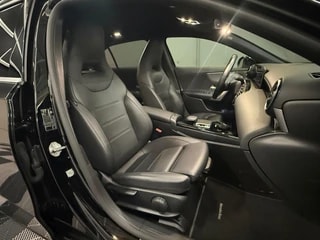 MERCEDES-BENZ A 180 Progressive 7G-DCT-image-10