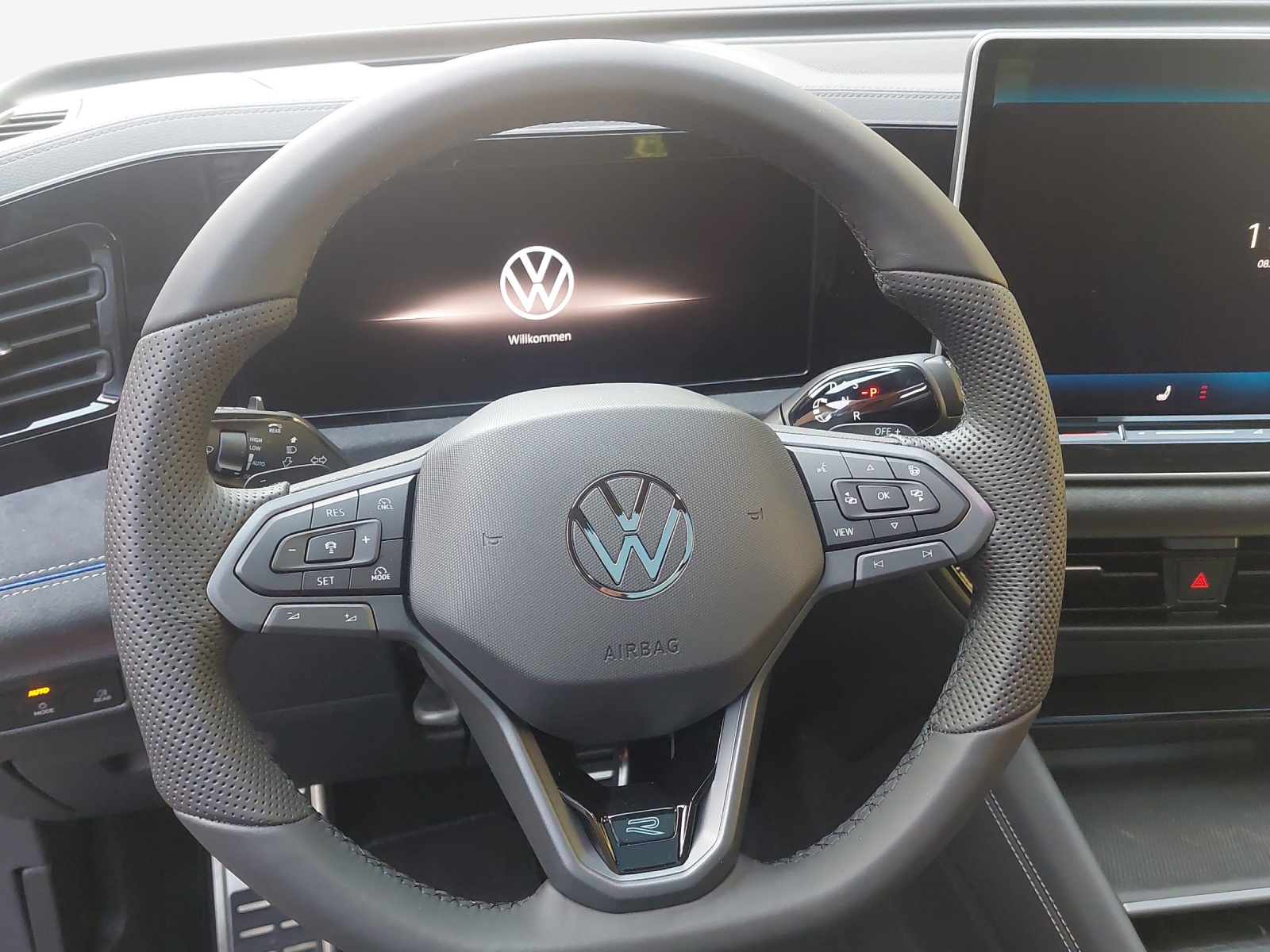 VW Tiguan 2.0 TSI DSG R-Line Plus 4Motion-image-9