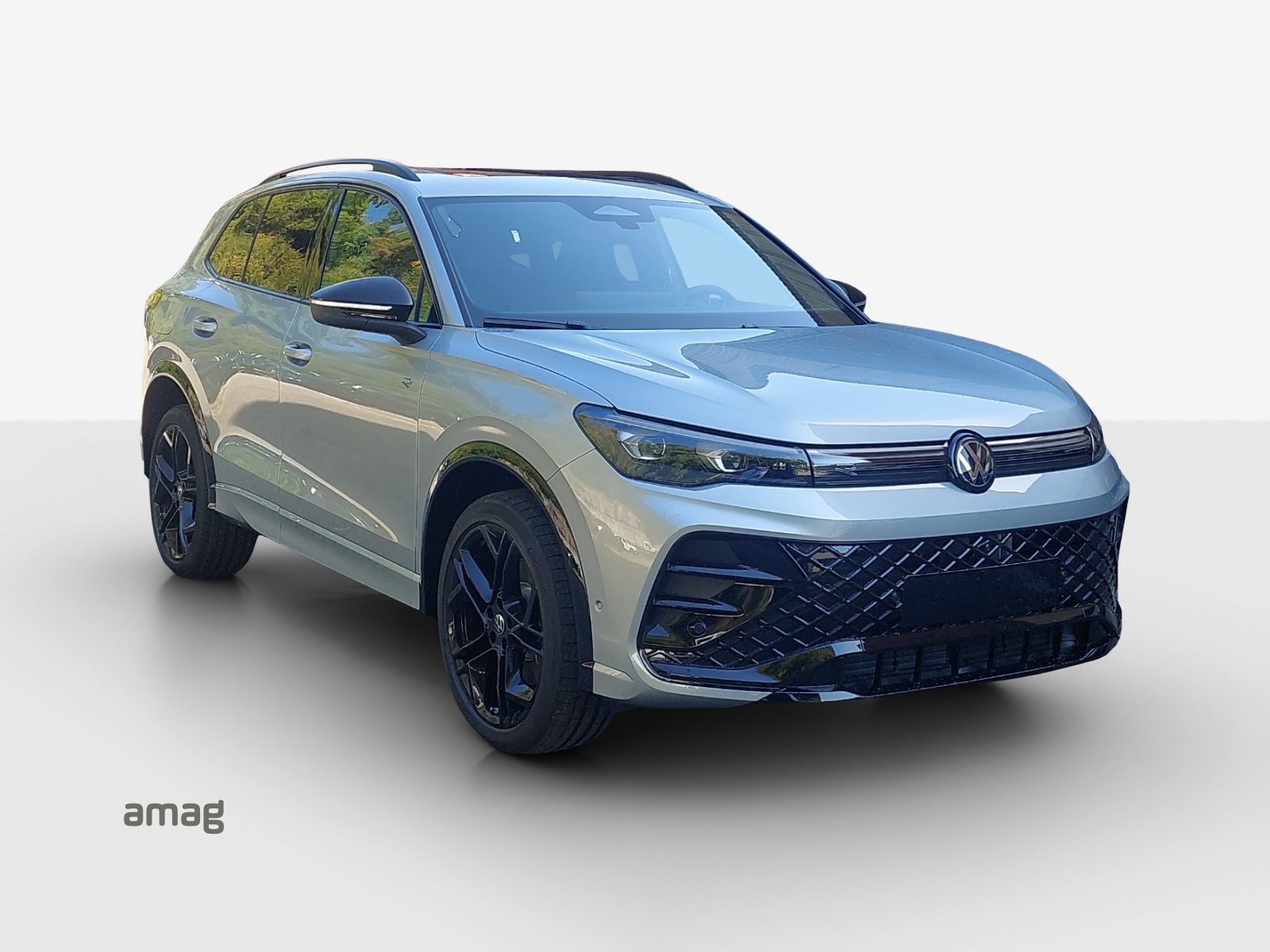 VW Tiguan 2.0 TSI DSG R-Line Plus 4Motion-image-5