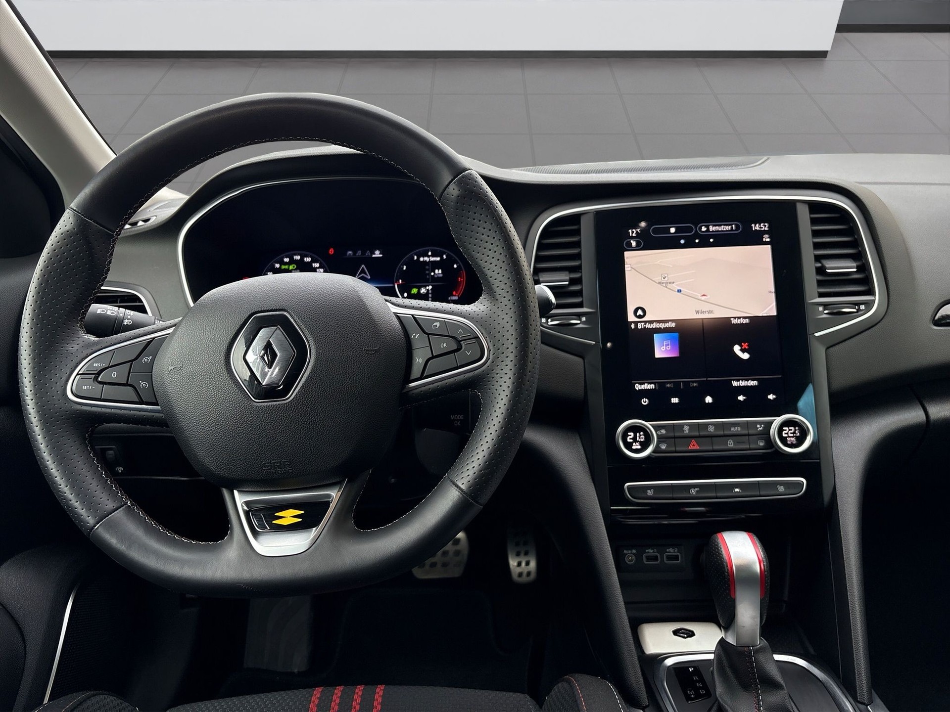 RENAULT Megane Mégane Grandtour 1.3 16V R.S. Line EDC-image-11
