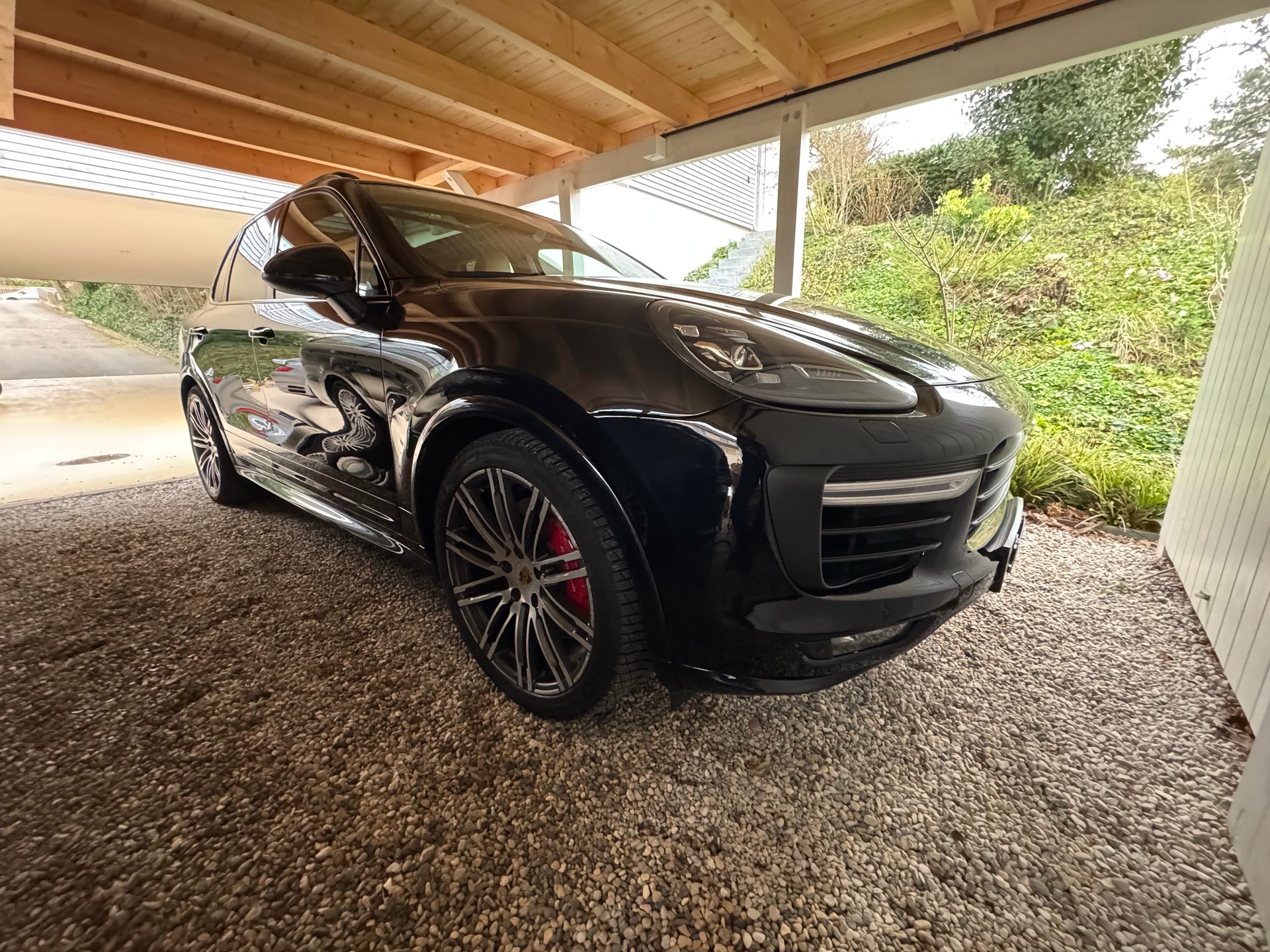 PORSCHE GTS 3.6-image-2