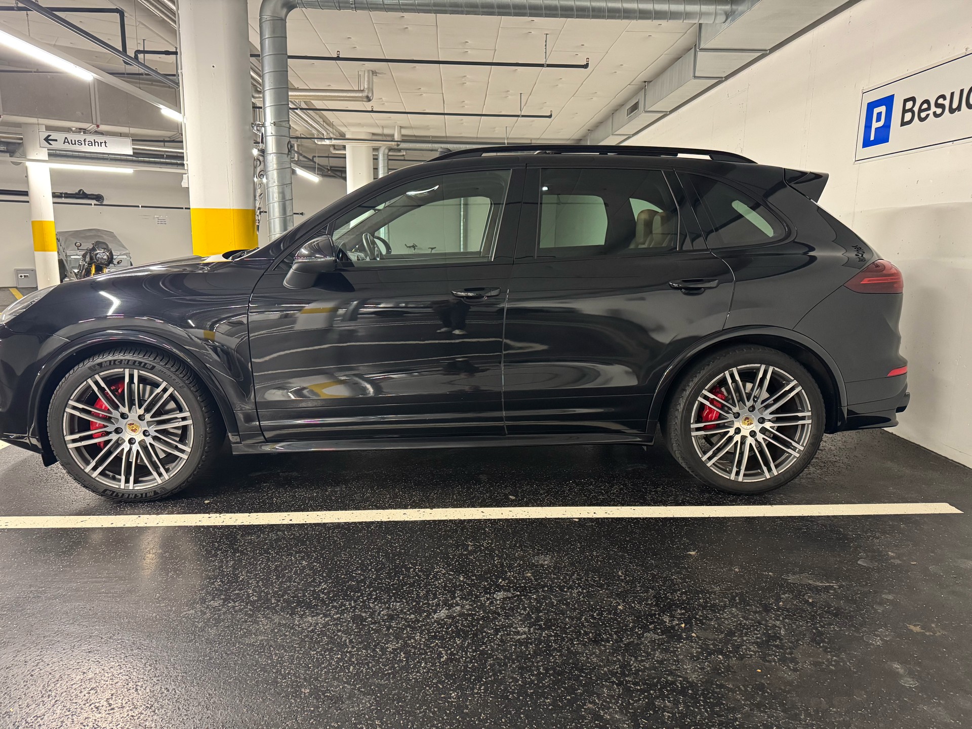 PORSCHE GTS 3.6-image-0
