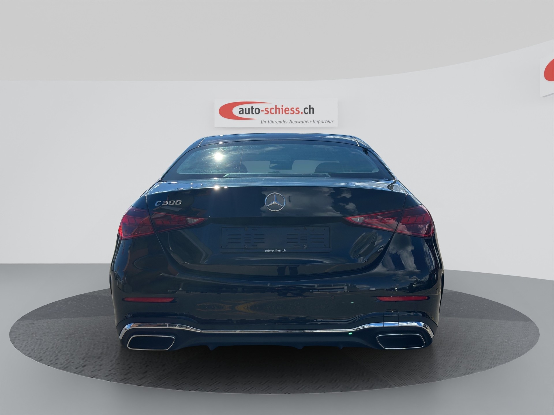 MERCEDES-BENZ C 300 AMG Line-image-3