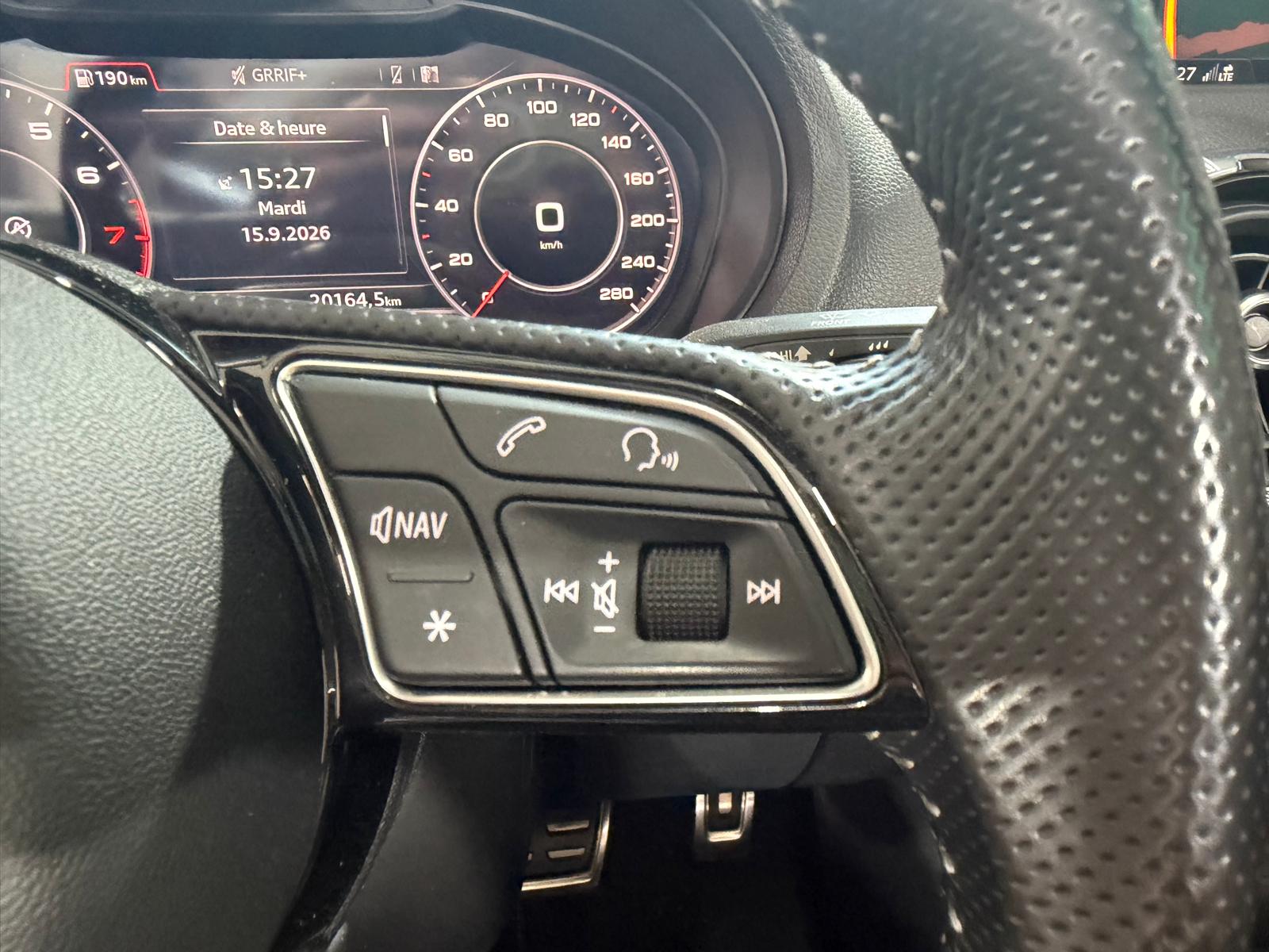 AUDI A3 Cabriolet 35 TFSI Design S-tronic -Pack S-Line - Caméra de recul - Virtual Cockpit-image-19