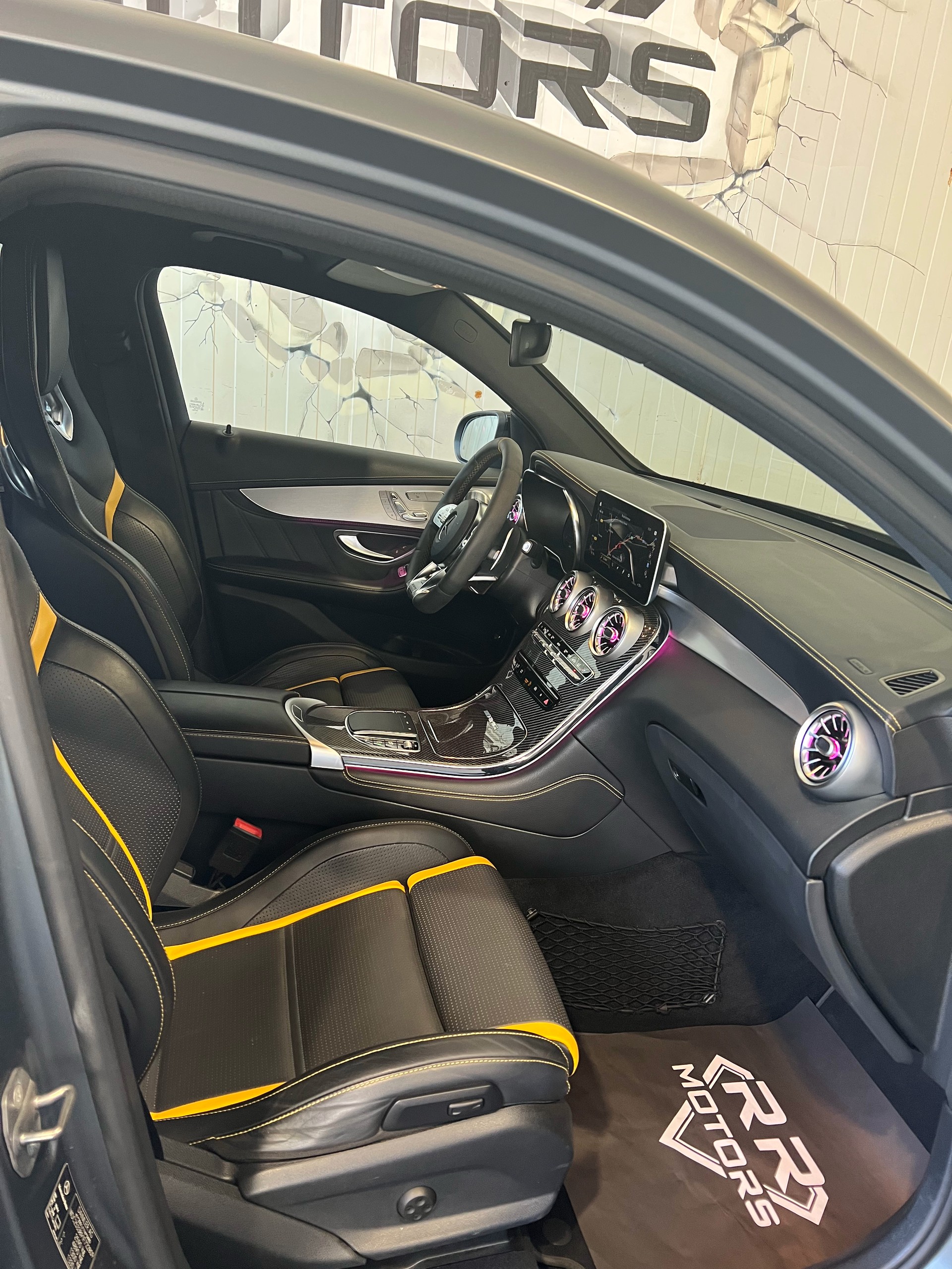 MERCEDES-BENZ GLC Coupé 63 S AMG Edition 1 4Matic 9G-Tronic-image-6