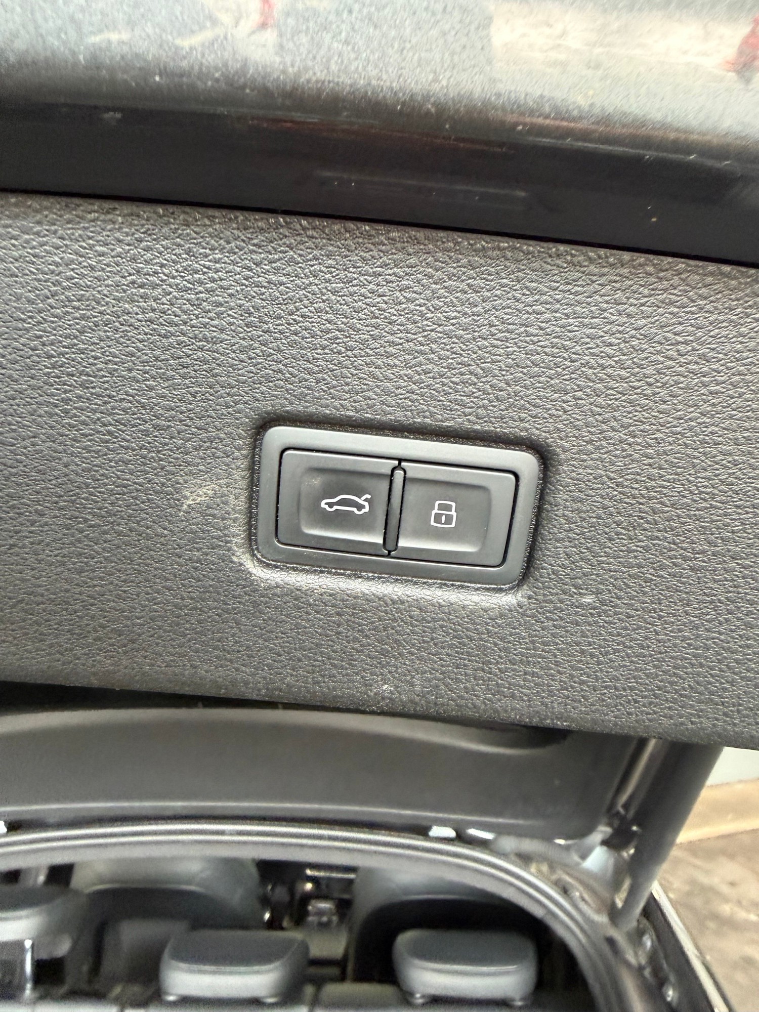 AUDI SQ5 Sportback-image-7